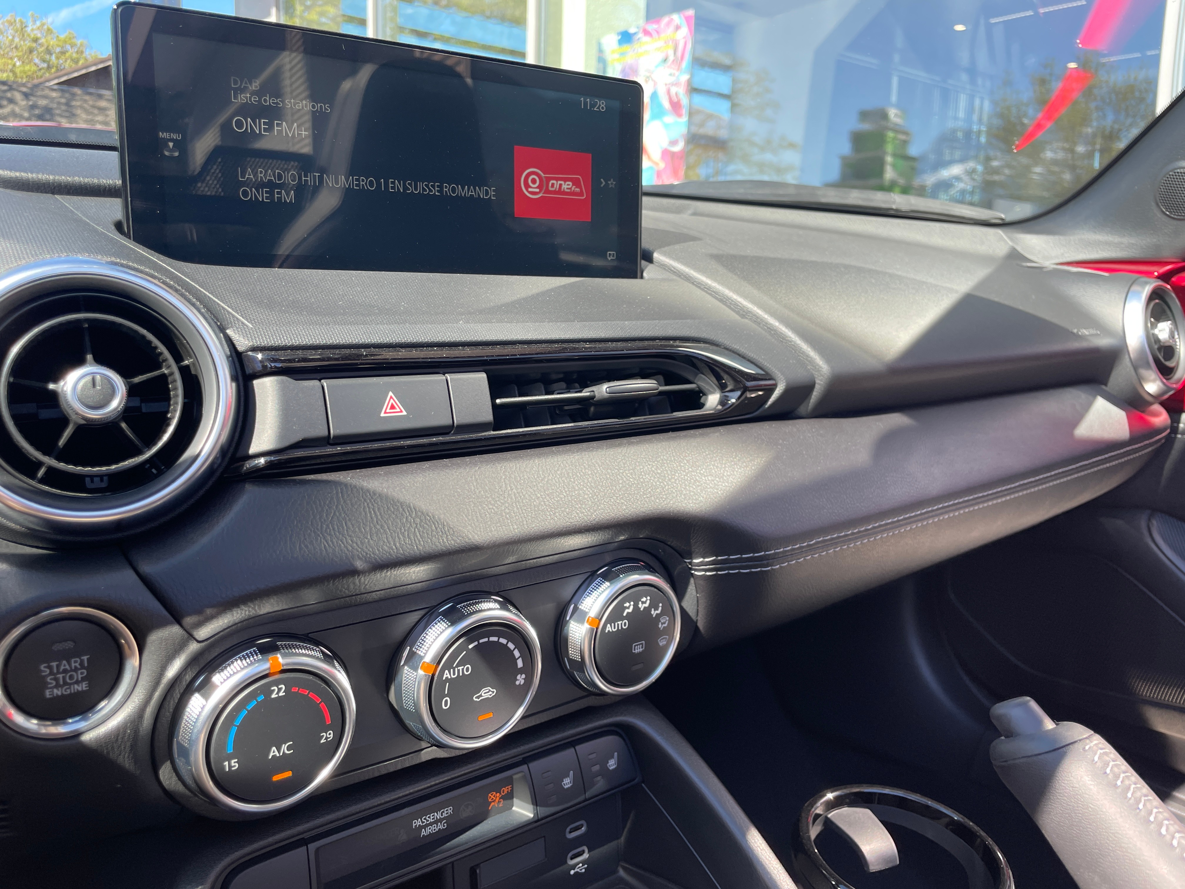 Image MAZDA MX-5 MX-5 Skyactiv-G 132 Homura