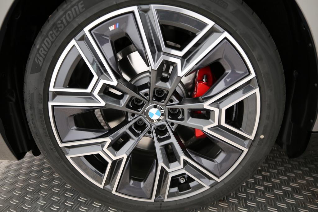 BMW 530e xDrive Touring-image-2