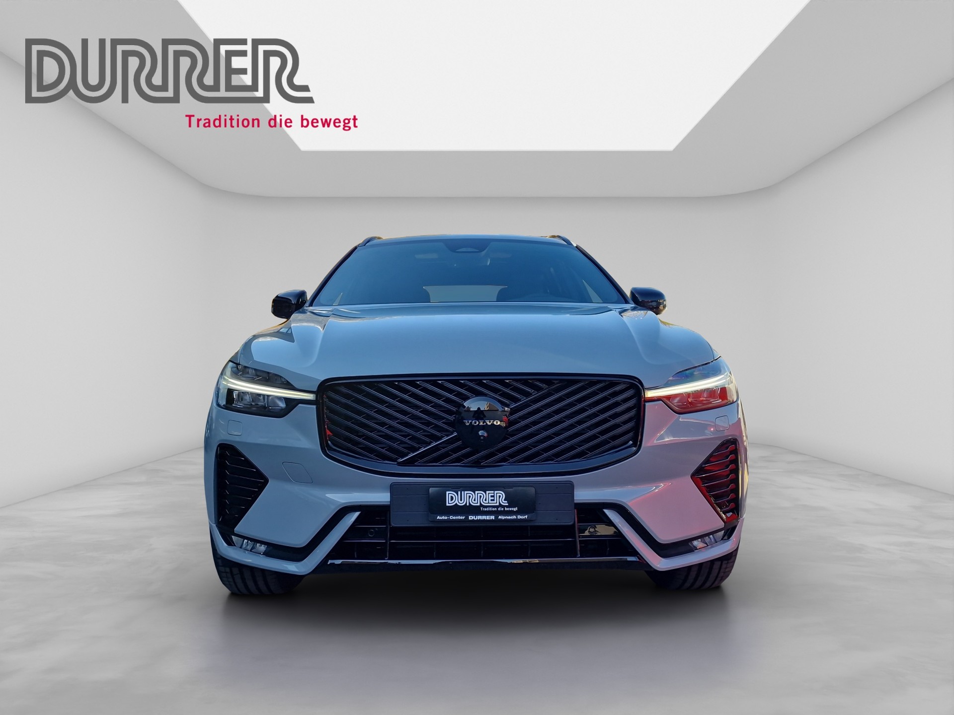 VOLVO XC60 2.0 B5 MH Black Edition AWD-image-6