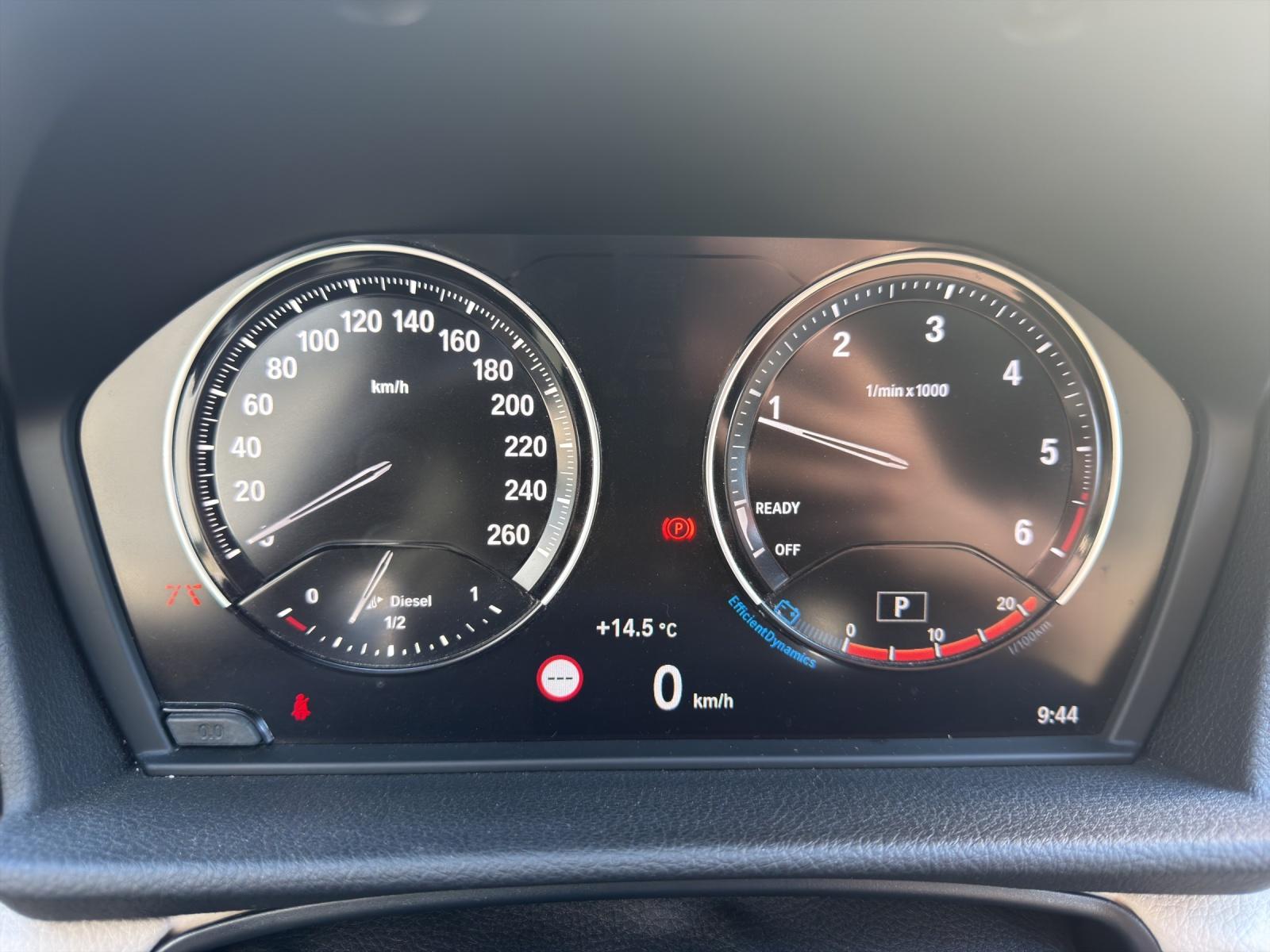 BMW 220d xDrive Gran Tourer Steptronic Luxury Line-image-13