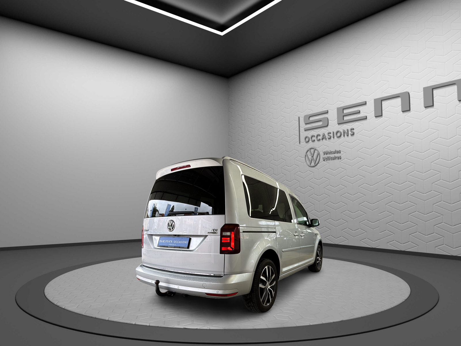 VW Caddy 2.0 TDI Generation Four DSG-image-5