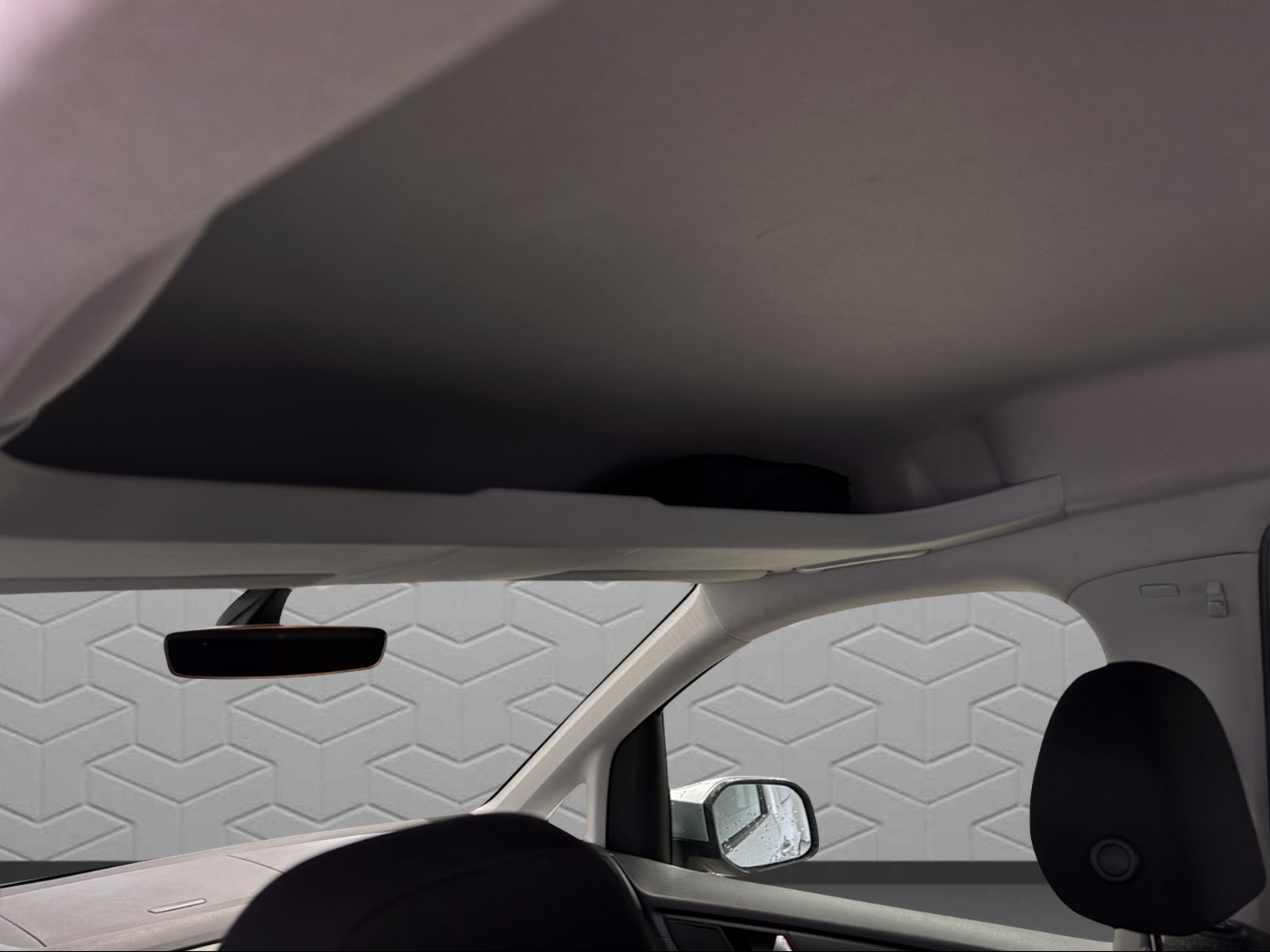 VW Caddy 2.0 TDI Generation Four DSG-image-19