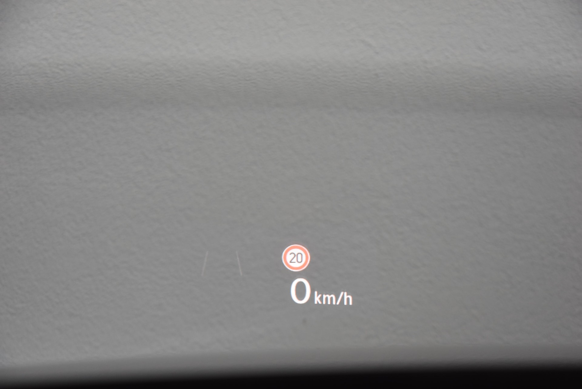 VW Passat 2.0 TDI BMT Elegance 4Motion DSG-image-8