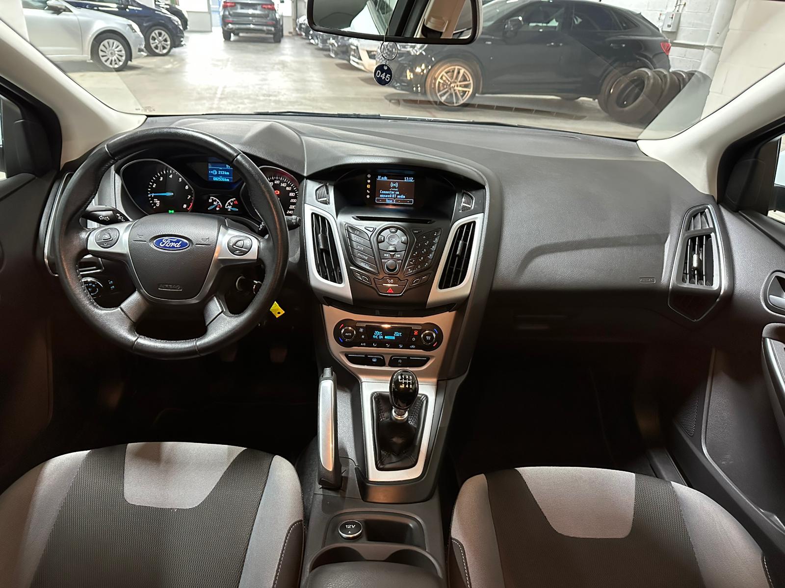 FORD Focus 1.0 SCTi Carving-image-7