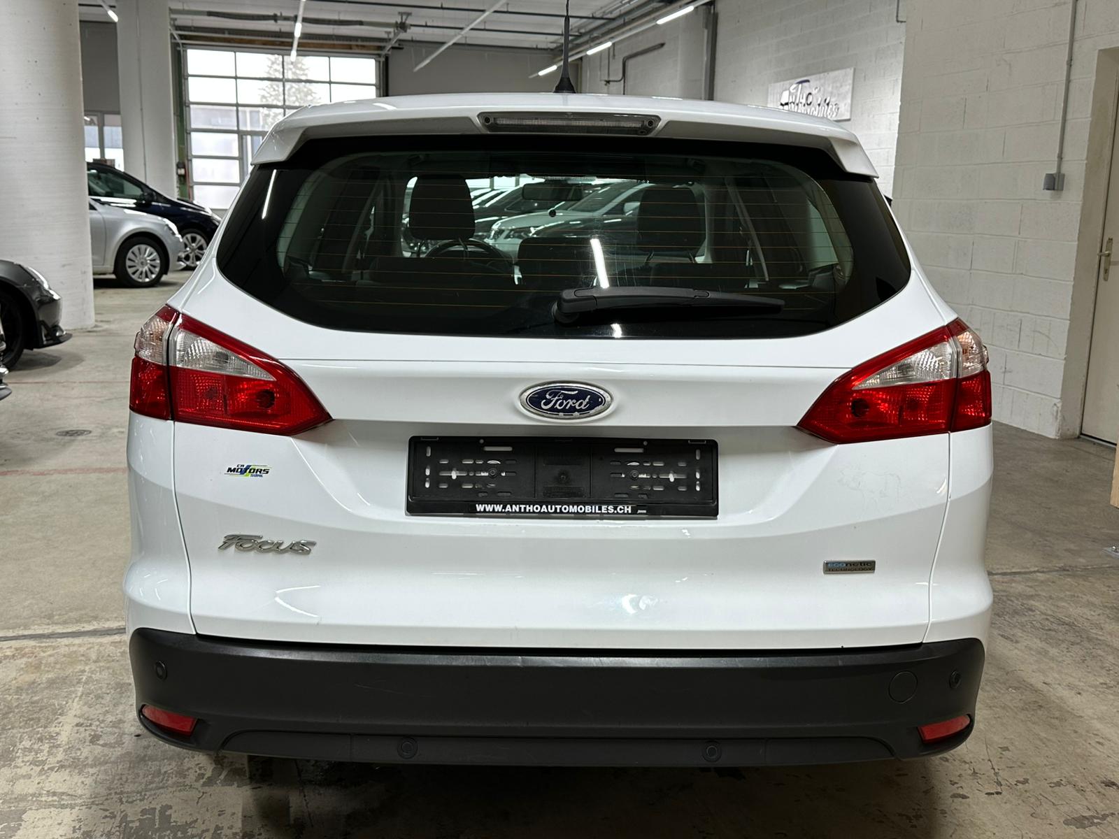 FORD Focus 1.0 SCTi Carving-image-4