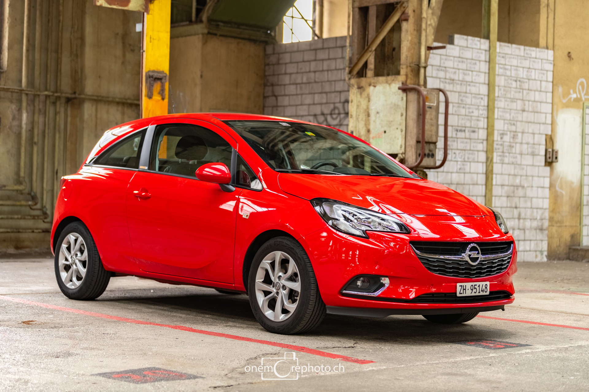 OPEL Corsa 1.0 T EcoFLEX Color Edition-image-0