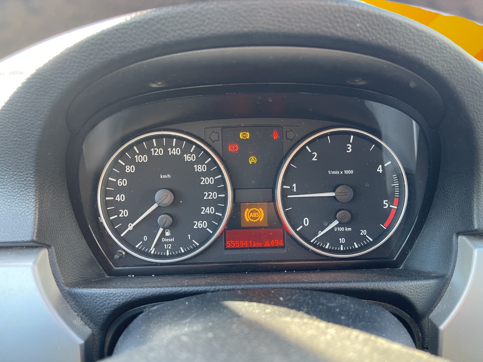 BMW 320d-image-14