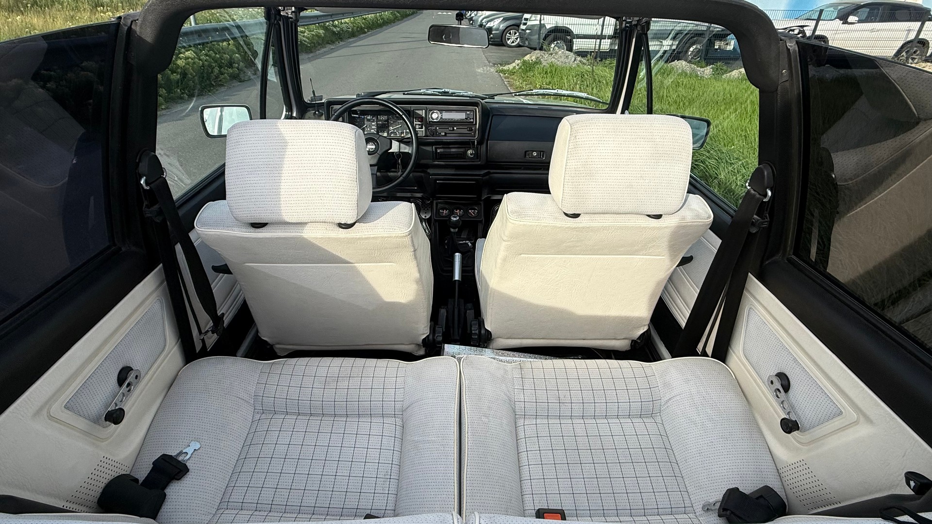 VW Golf Cabriolet 1800 GLI-image-7