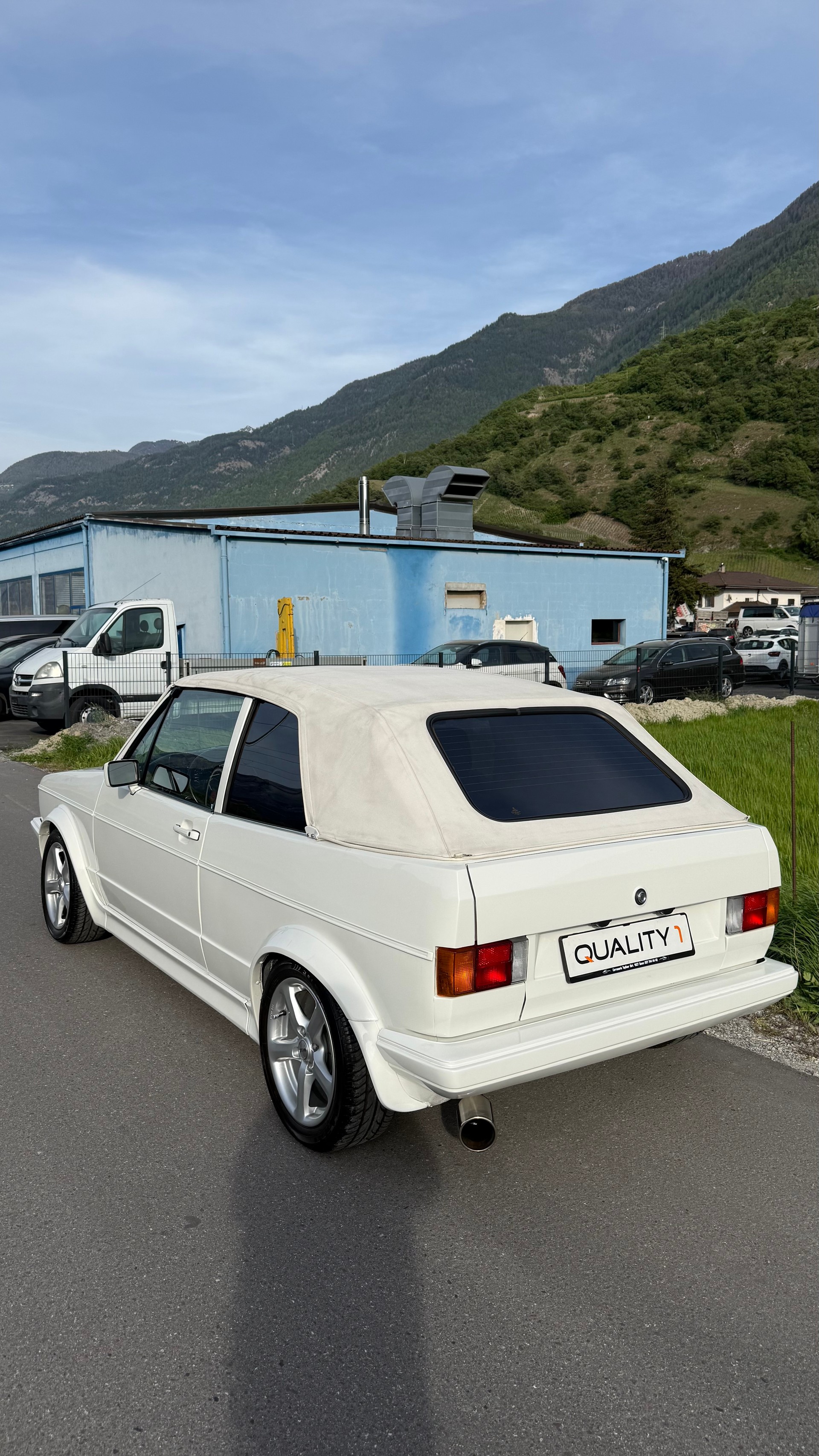 VW Golf Cabriolet 1800 GLI-image-13