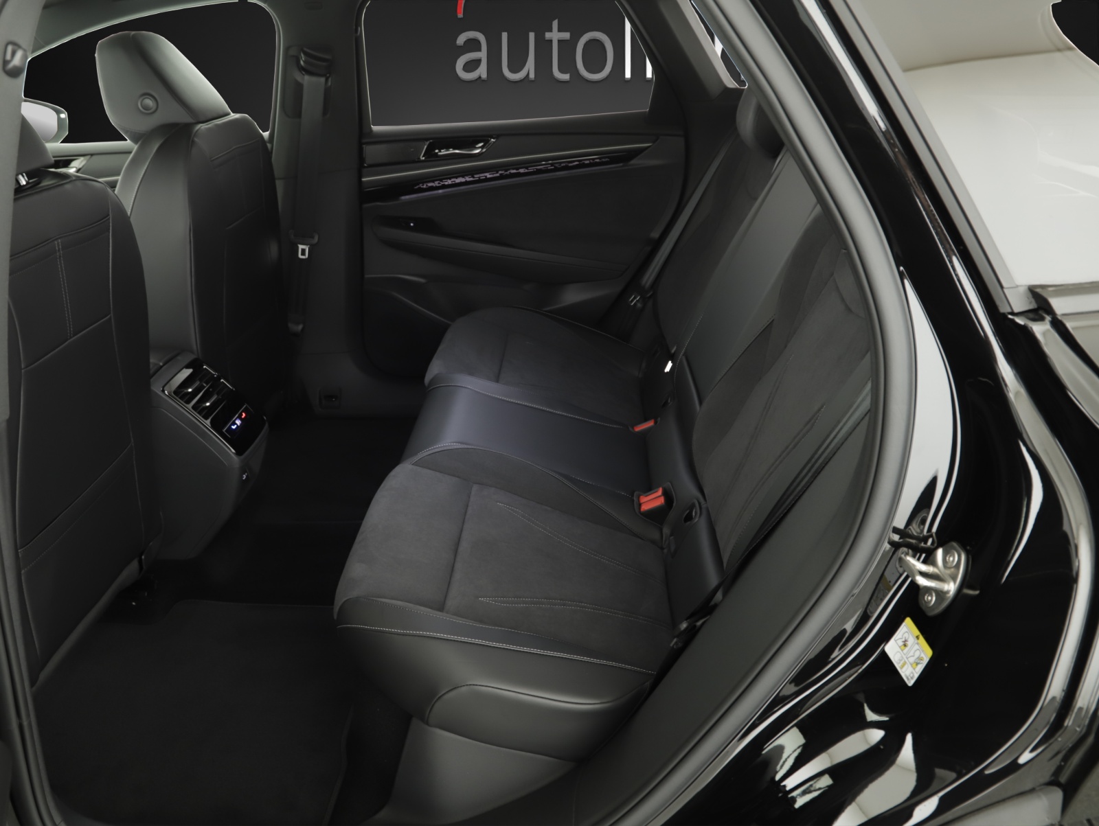 VW ID.7 Tourer Pro S 86 kWh Pro S-image-8