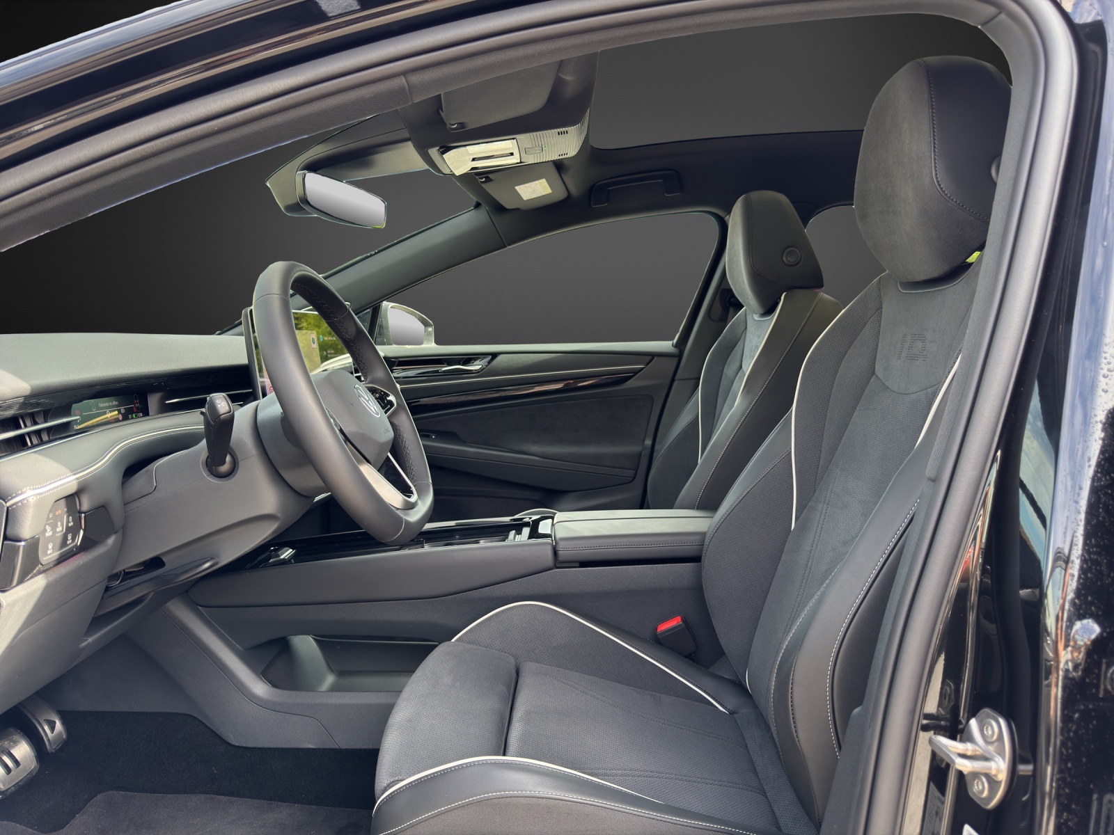 VW ID.7 Tourer Pro S 86 kWh Pro S-image-7