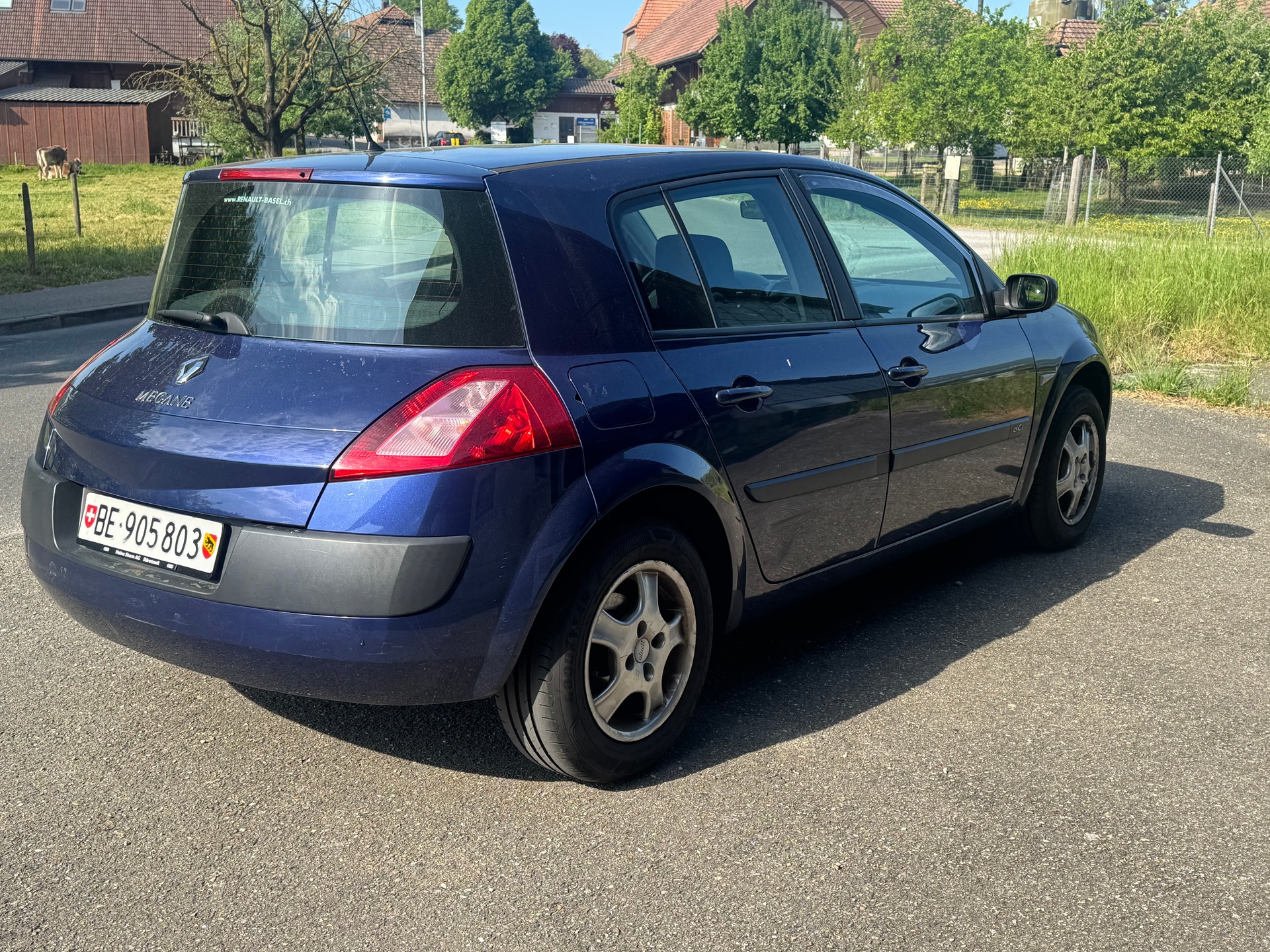 RENAULT MEGANE II 1.5dCi-image-2