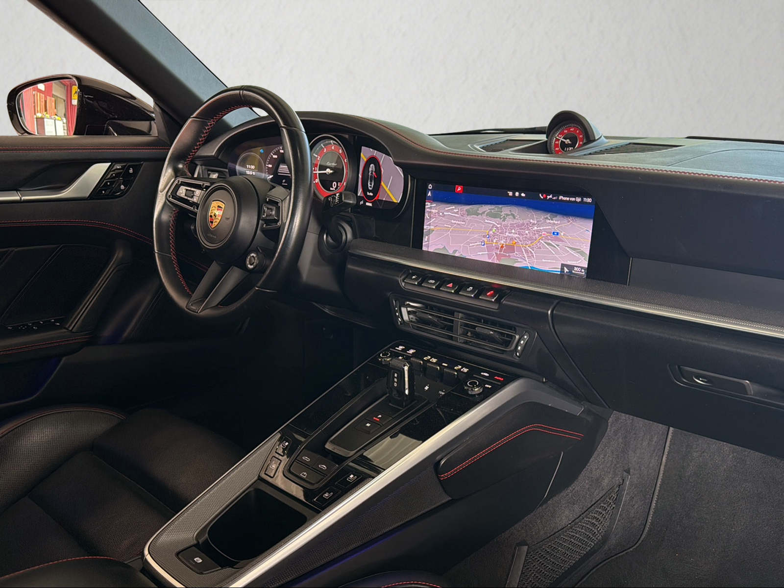 PORSCHE 911 Turbo Cabriolet PDK-image-16