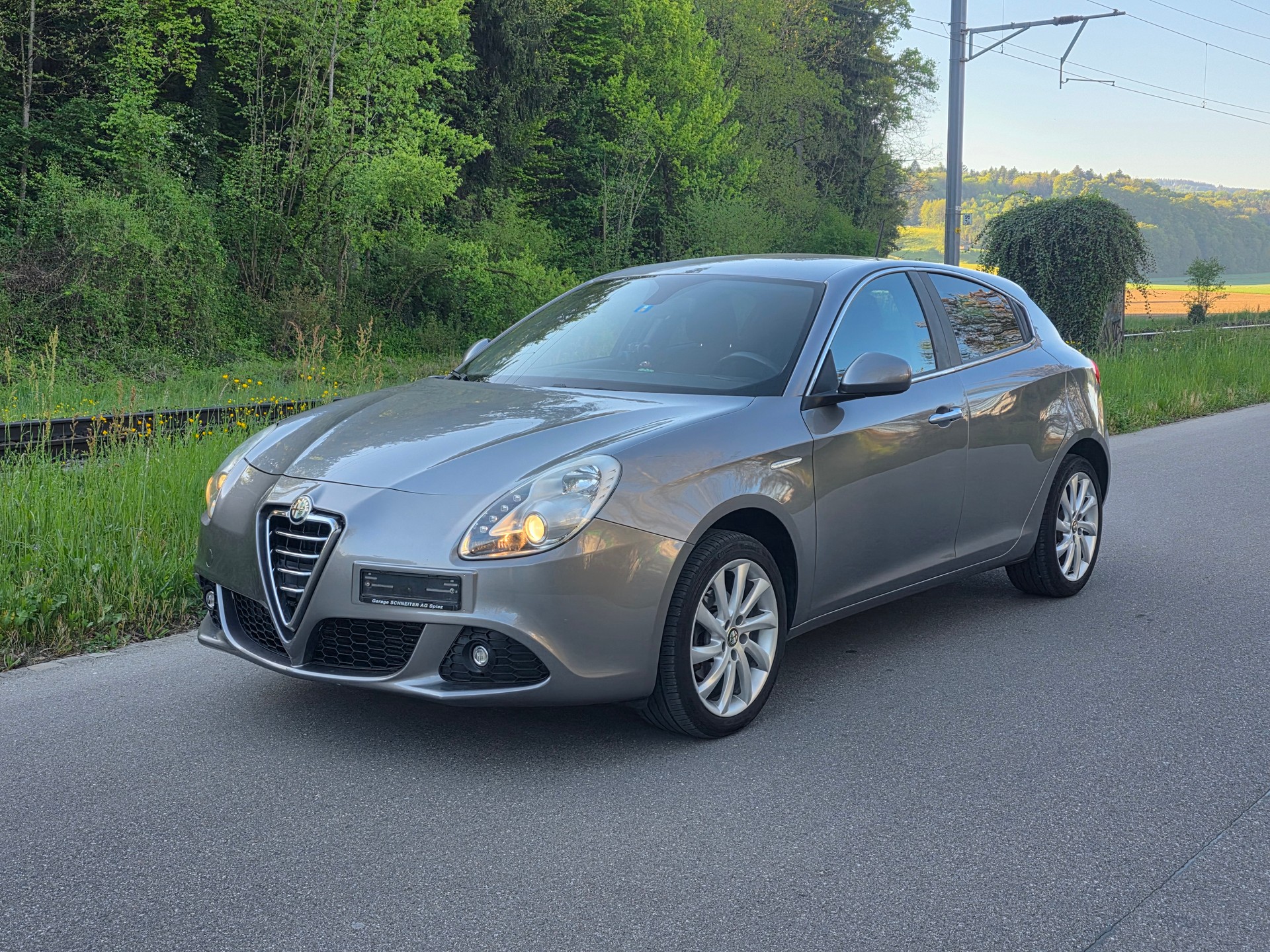 ALFA ROMEO Giulietta 1.4 T Distinctive / Neu ab Mfk-image-0