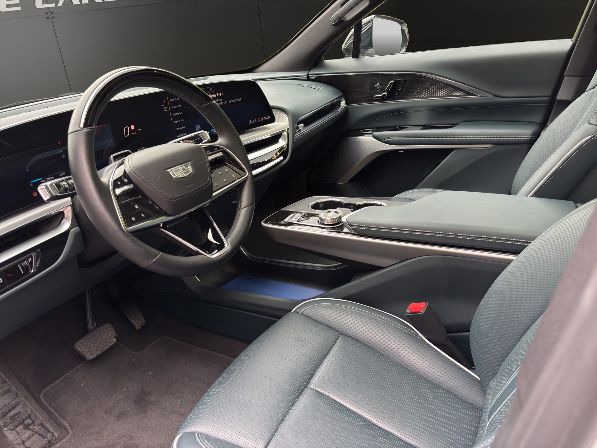 CADILLAC Lyriq Sport 102 kWh AWD-image-17