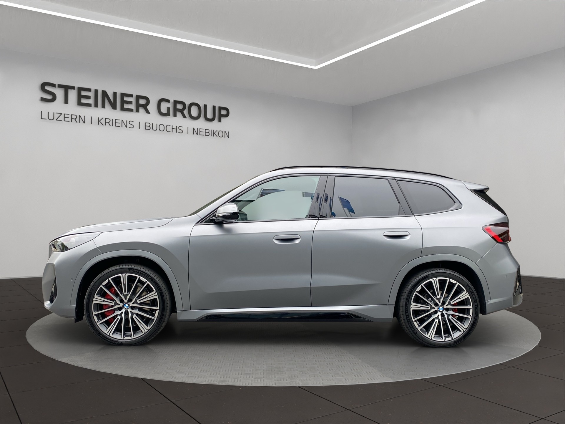BMW iX1 xDrive 30 M Sport Pro-image-7