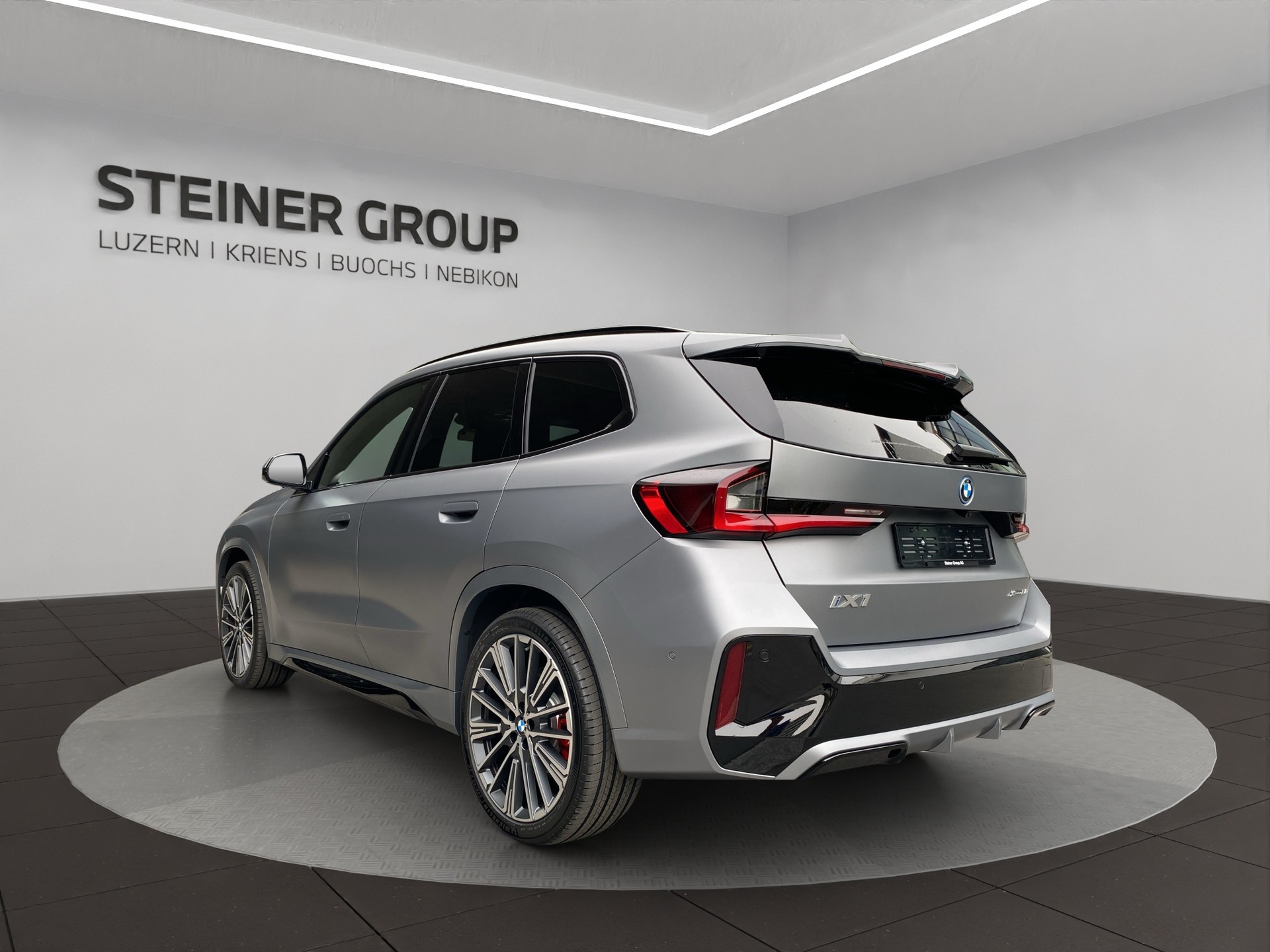BMW iX1 xDrive 30 M Sport Pro-image-6