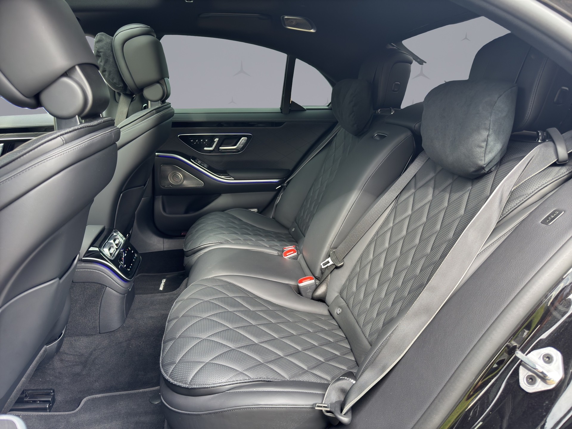 MERCEDES-BENZ S 500 V6 AMG Line 4matic-image-17