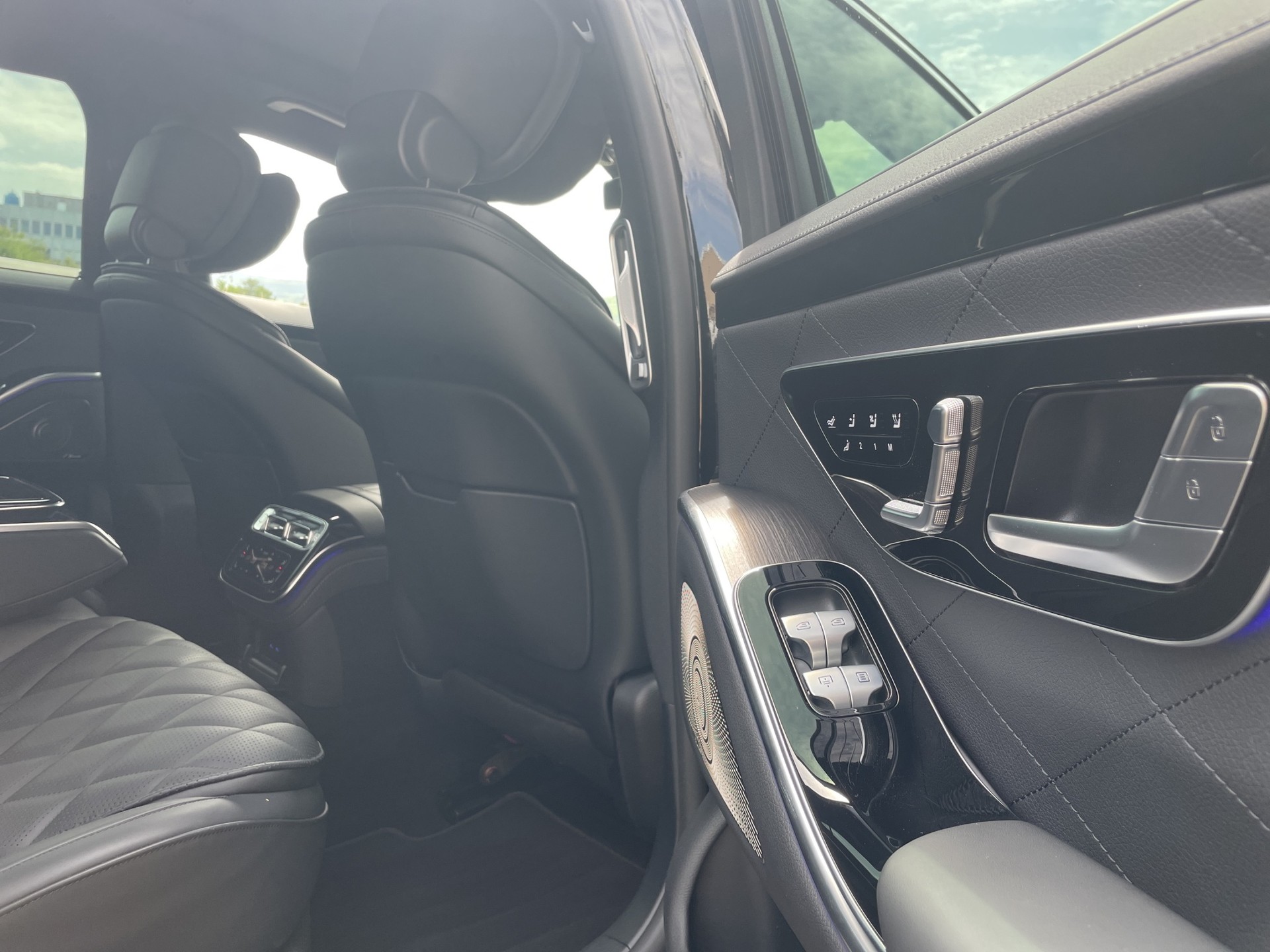 MERCEDES-BENZ S 500 V6 AMG Line 4matic-image-12