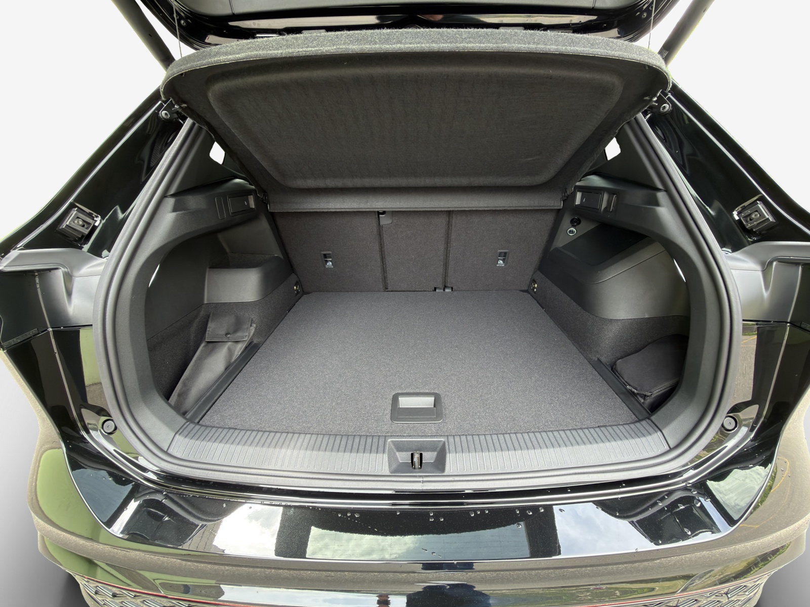 VW Tiguan 2.0 TSI DSG R-Line 4Motion-image-12