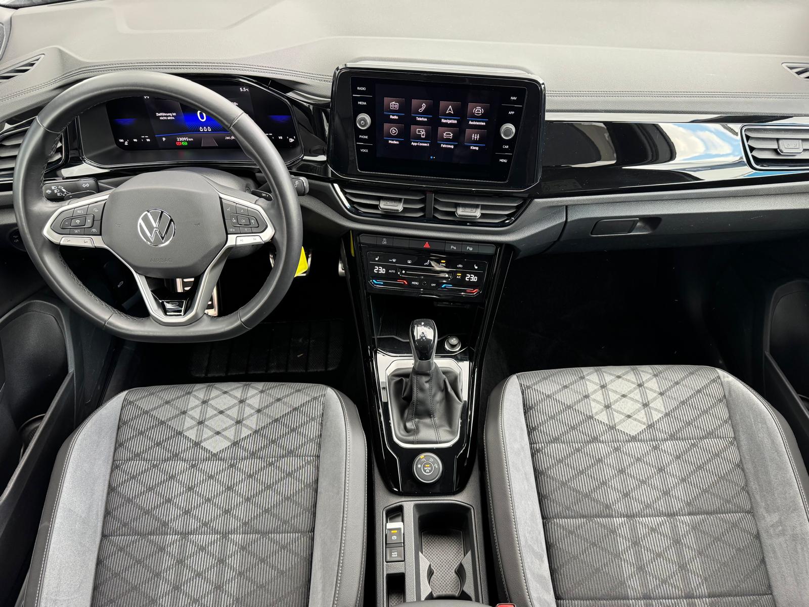 VW T-Roc 2.0 TSI R-Line DSG 4Motion-image-7