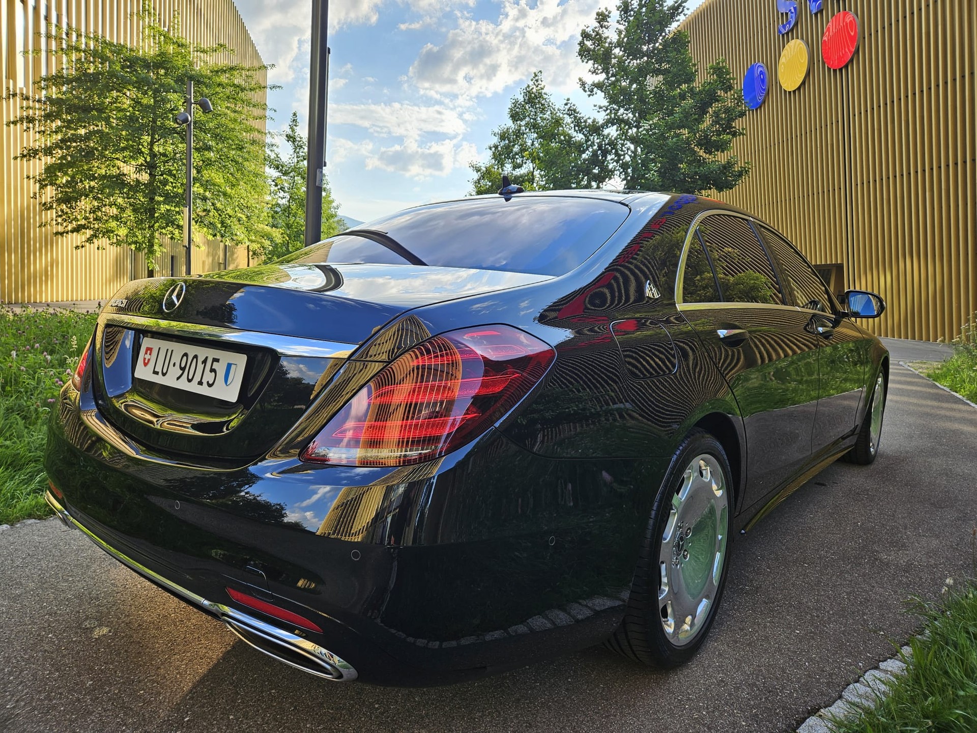 MERCEDES-BENZ S 560 V8 4matic LANG-VERSION | *Burmester*TV-Tuner*-image-13