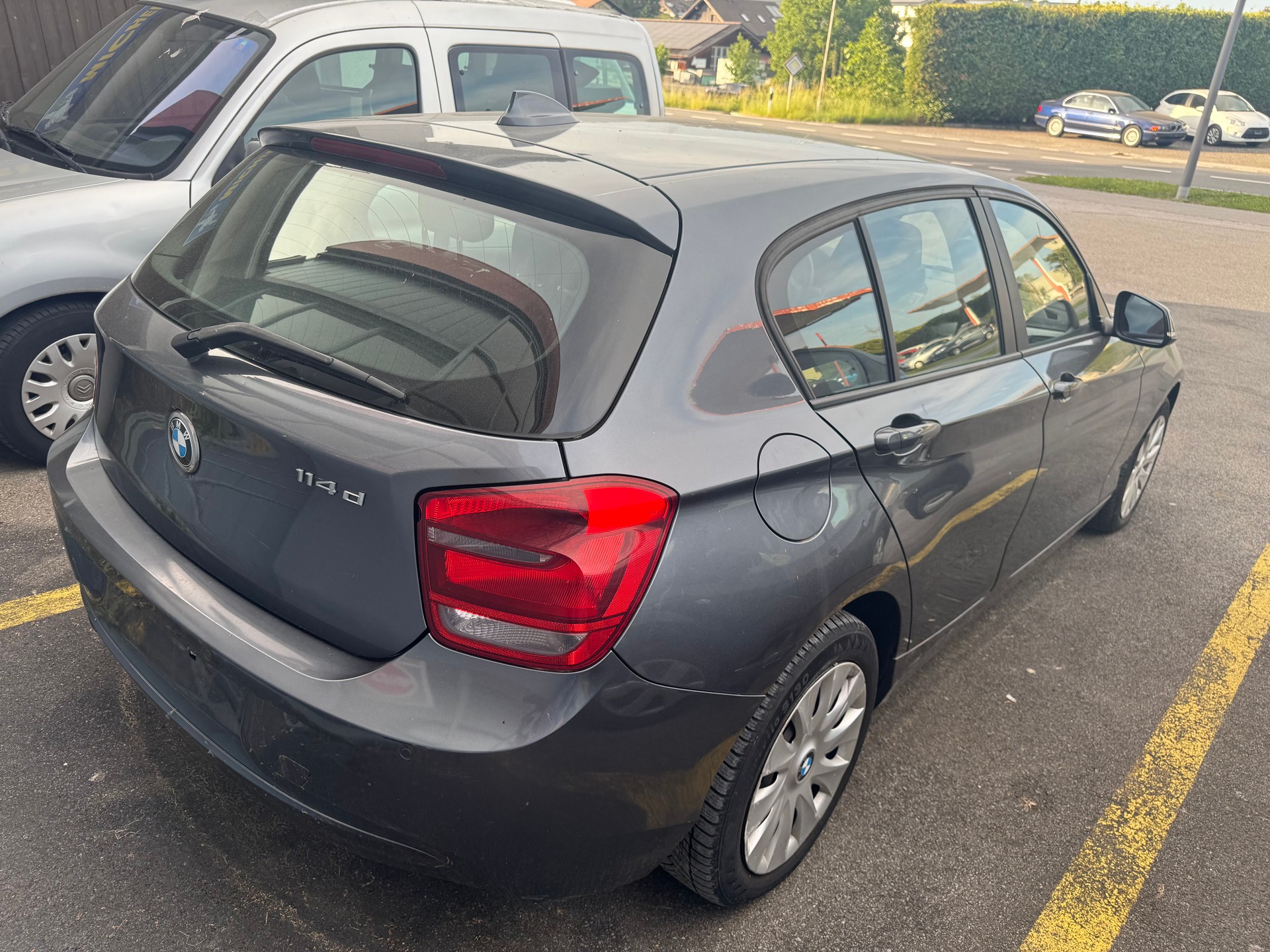 BMW 114i Business-image-6
