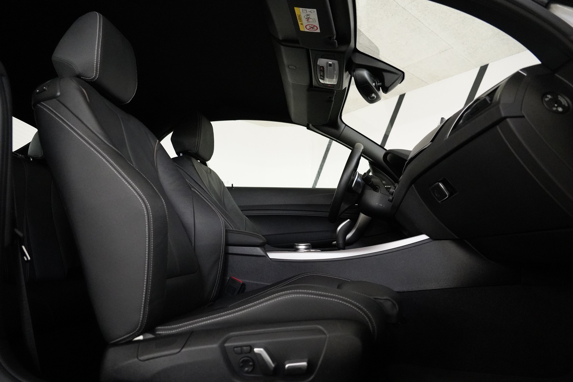 BMW 220i Steptronic M Sport-image-21