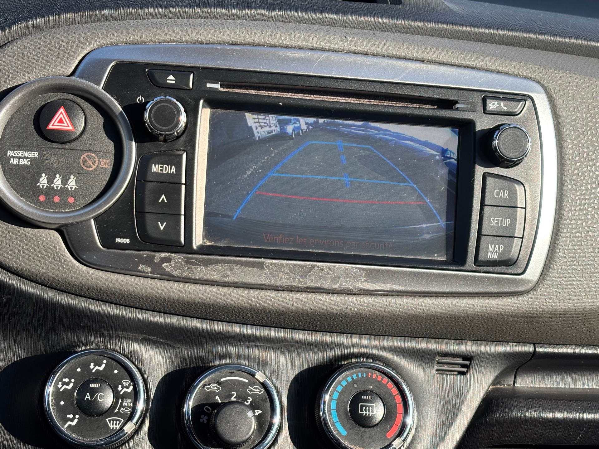 TOYOTA Yaris 1.33 Luna Multidrive ***PRIX FIXE***-image-9