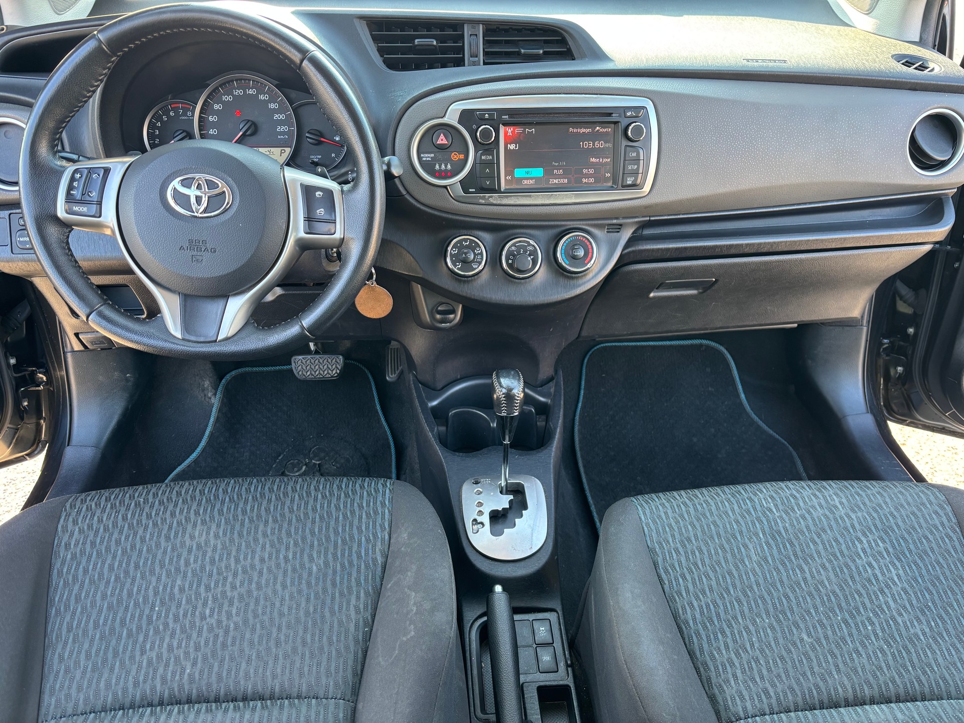 TOYOTA Yaris 1.33 Luna Multidrive ***PRIX FIXE***-image-6