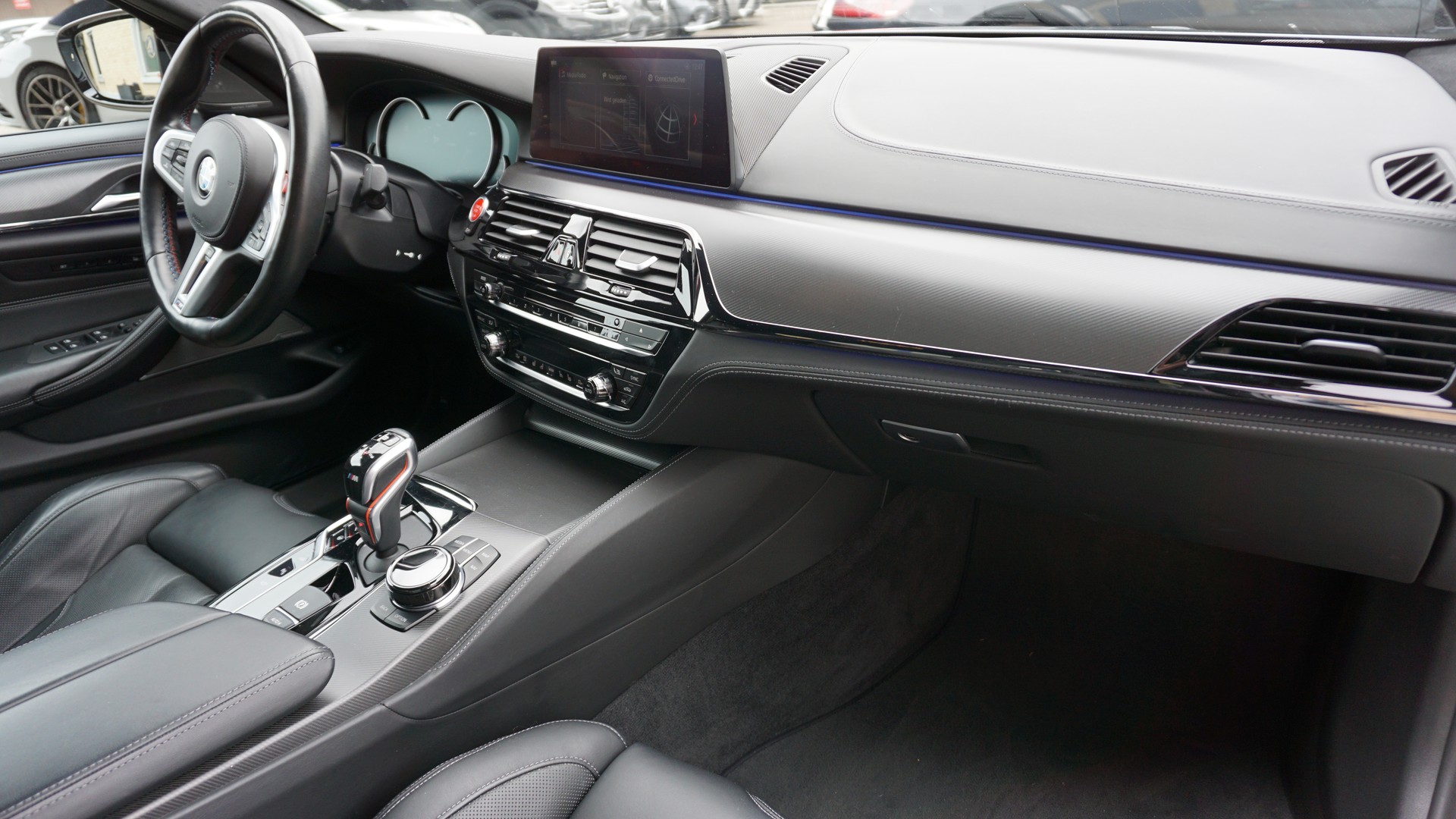 BMW M5 xDrive (ohne OPF)-image-13