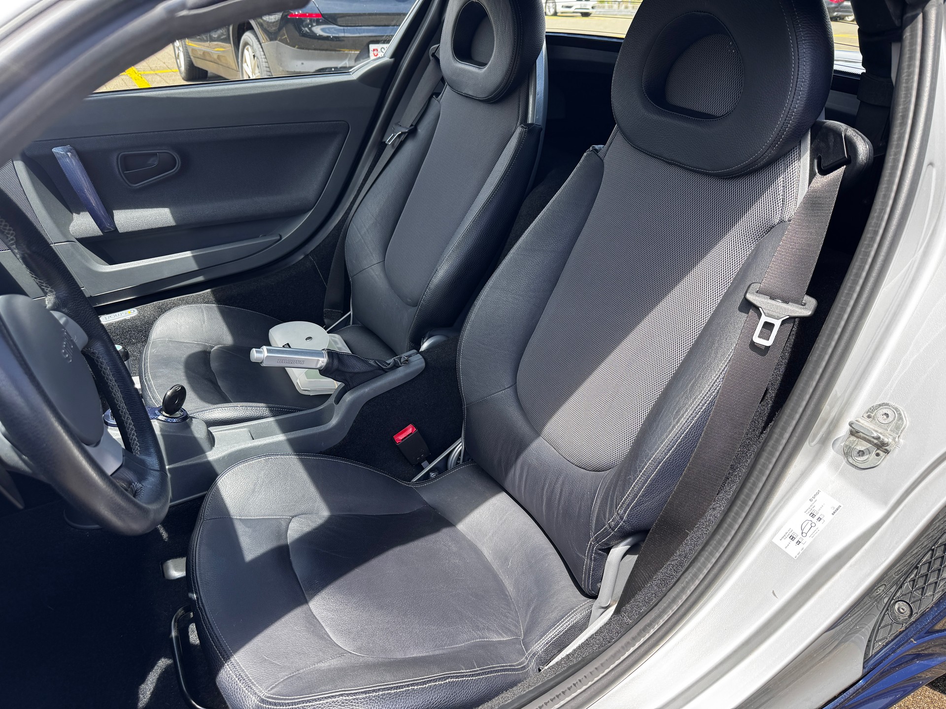 SMART roadster-image-9