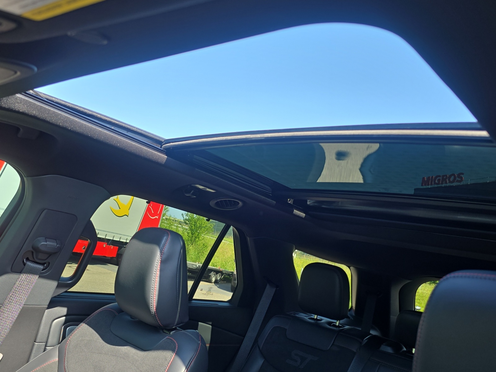 FORD Explorer 3.0 V6 ST-image-17