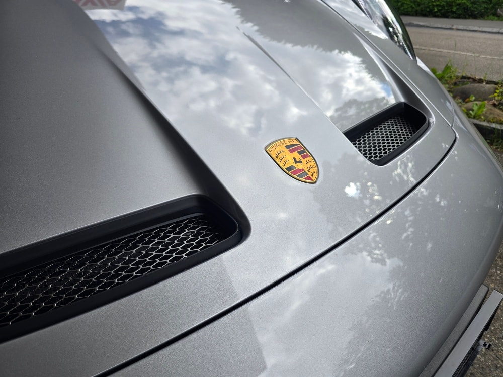 PORSCHE 911 GT3 Touring-image-0