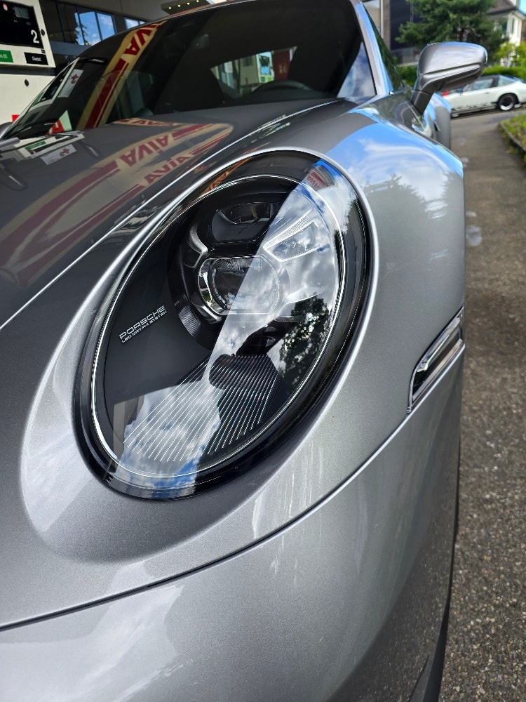 PORSCHE 911 GT3 Touring-image-8