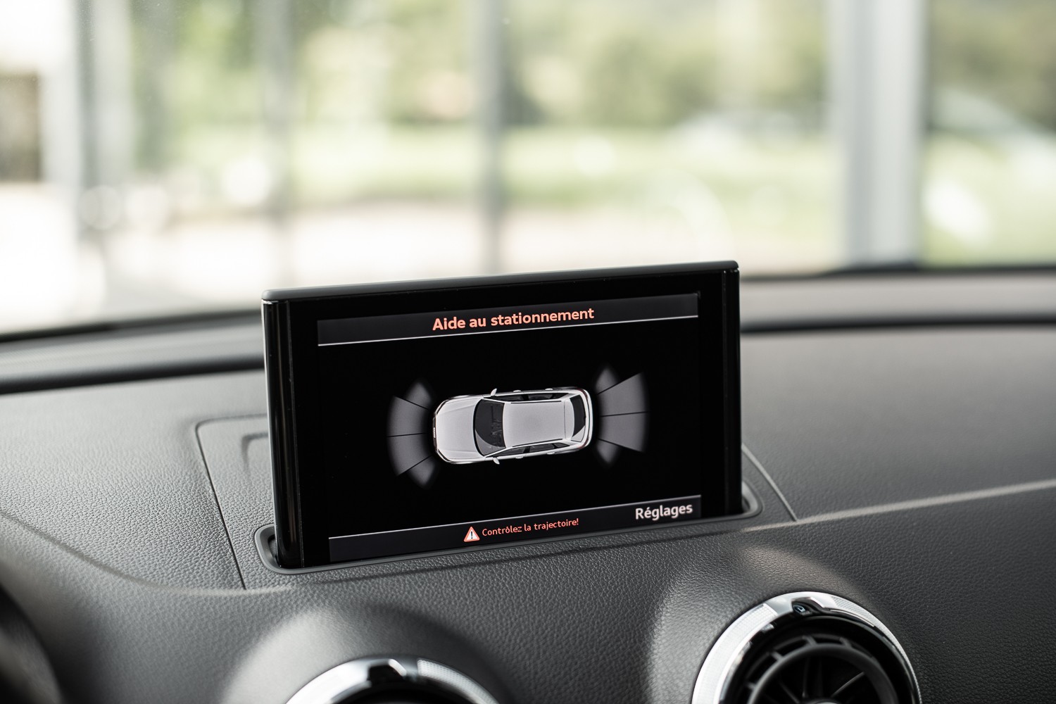 AUDI S3 2.0 TFSI quattro-image-9