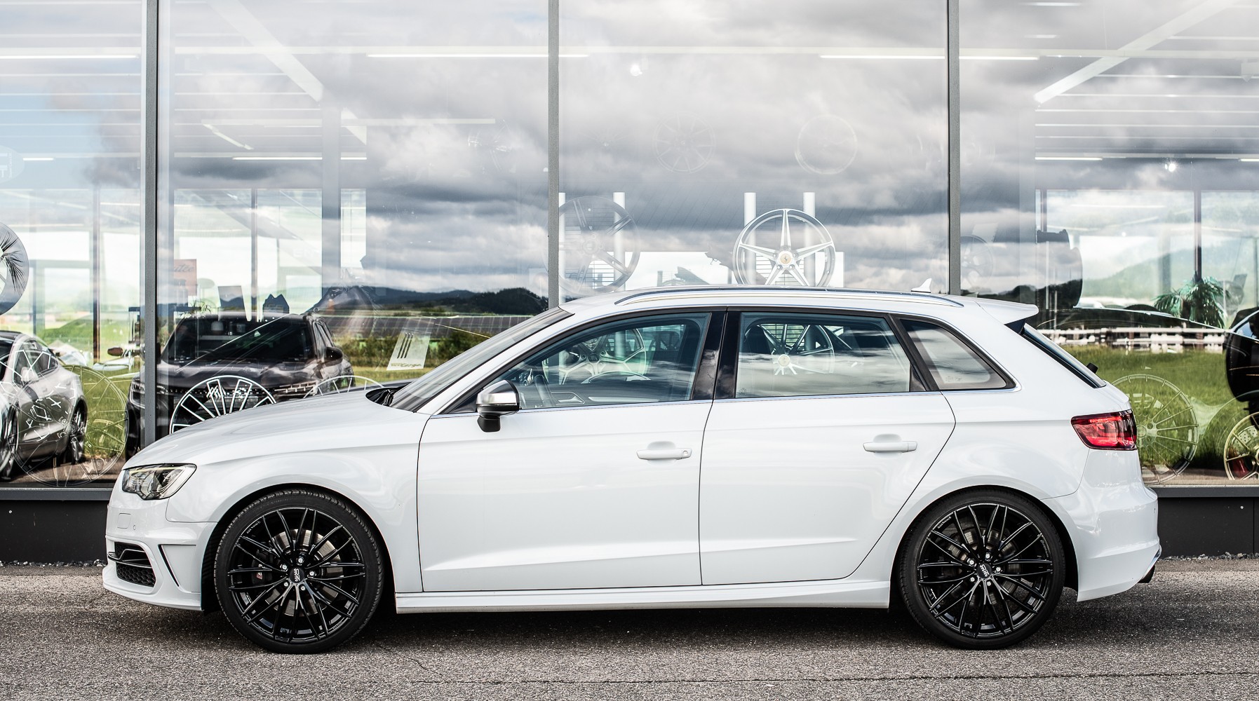 AUDI S3 2.0 TFSI quattro-image-0