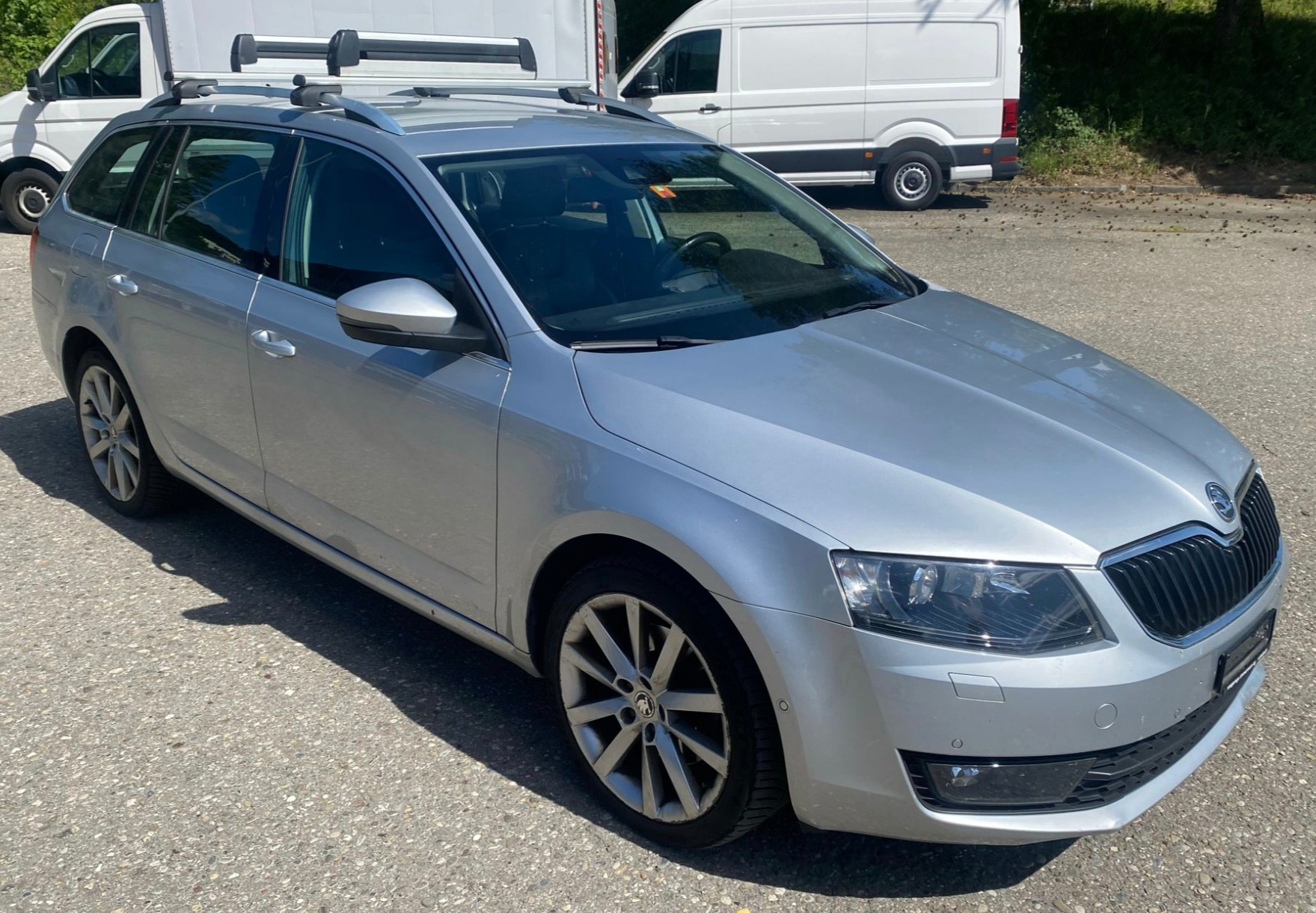 SKODA Octavia Combi 1.8 TSI Elegance 4x4 DSG-image-1