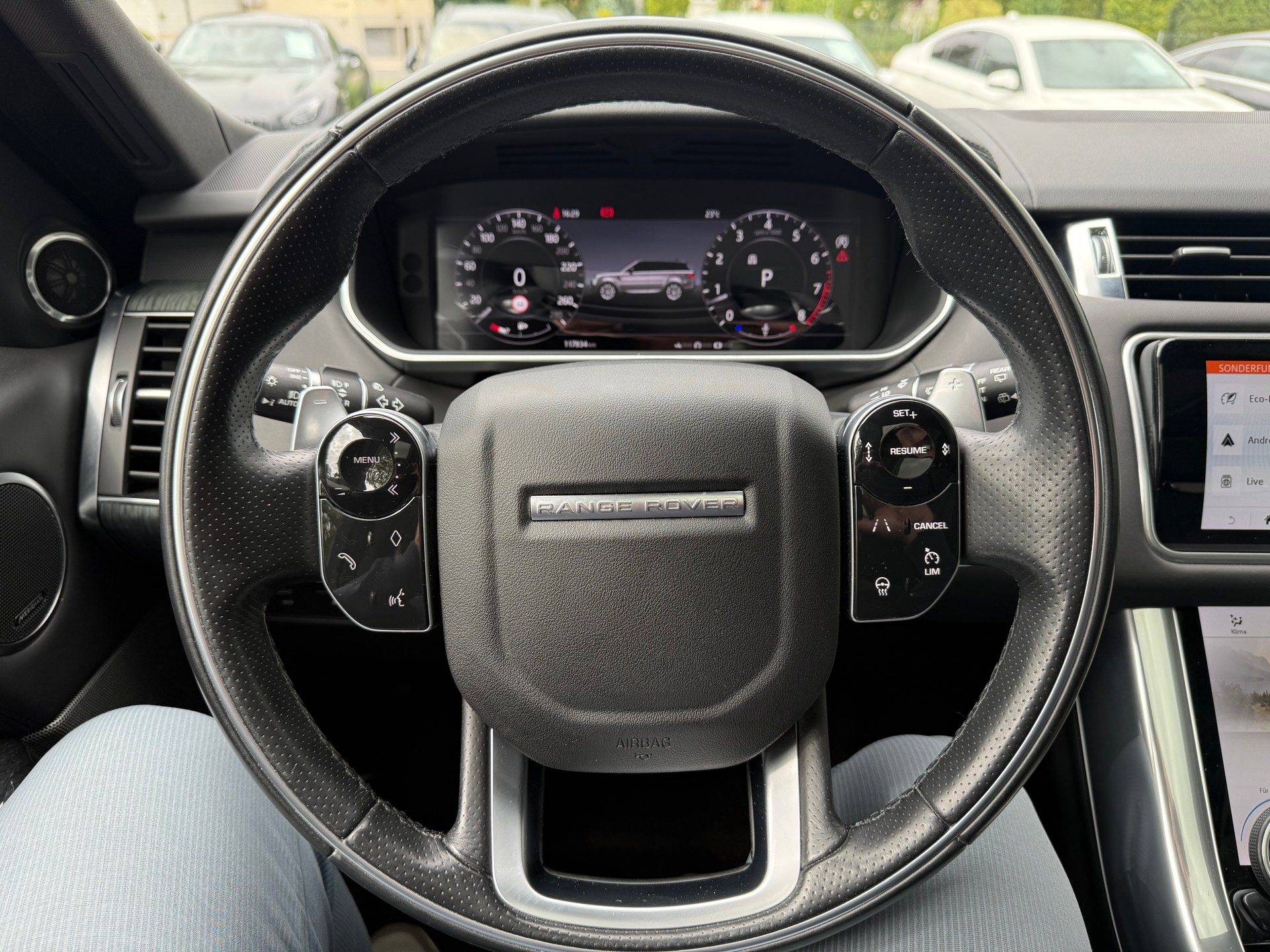 LAND ROVER Range Rover Sport P525 5.0 V8 S/C HSE Dynamic Automatic-image-8