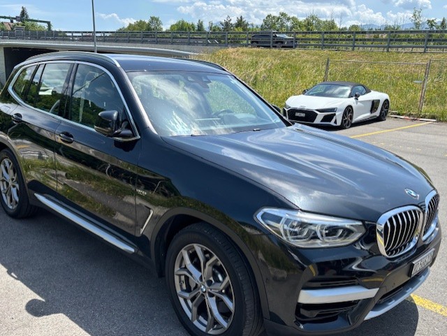 BMW X3 xDRIVE30D-image-3