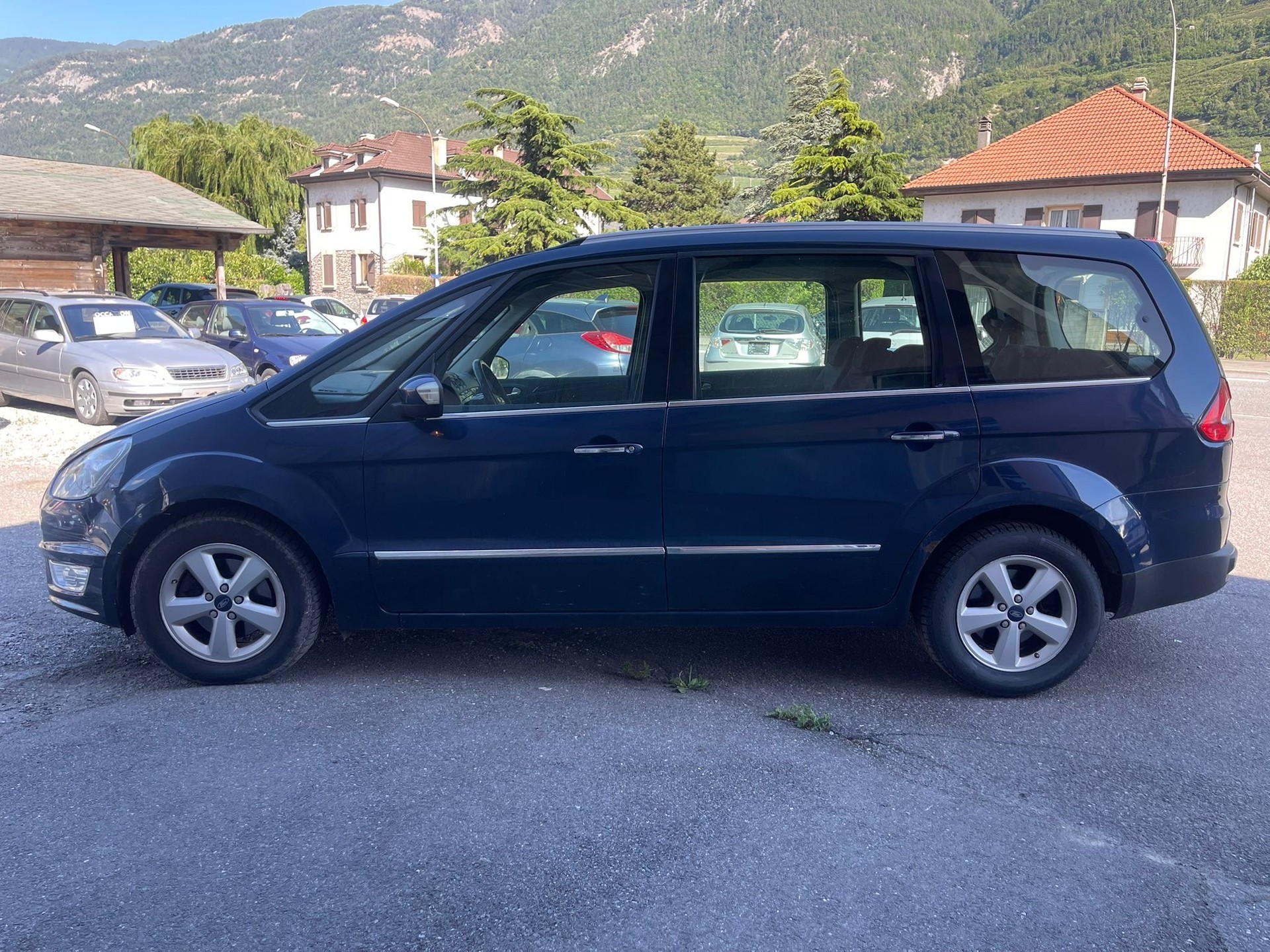 FORD Galaxy 2.0 TDCi Titanium-image-5
