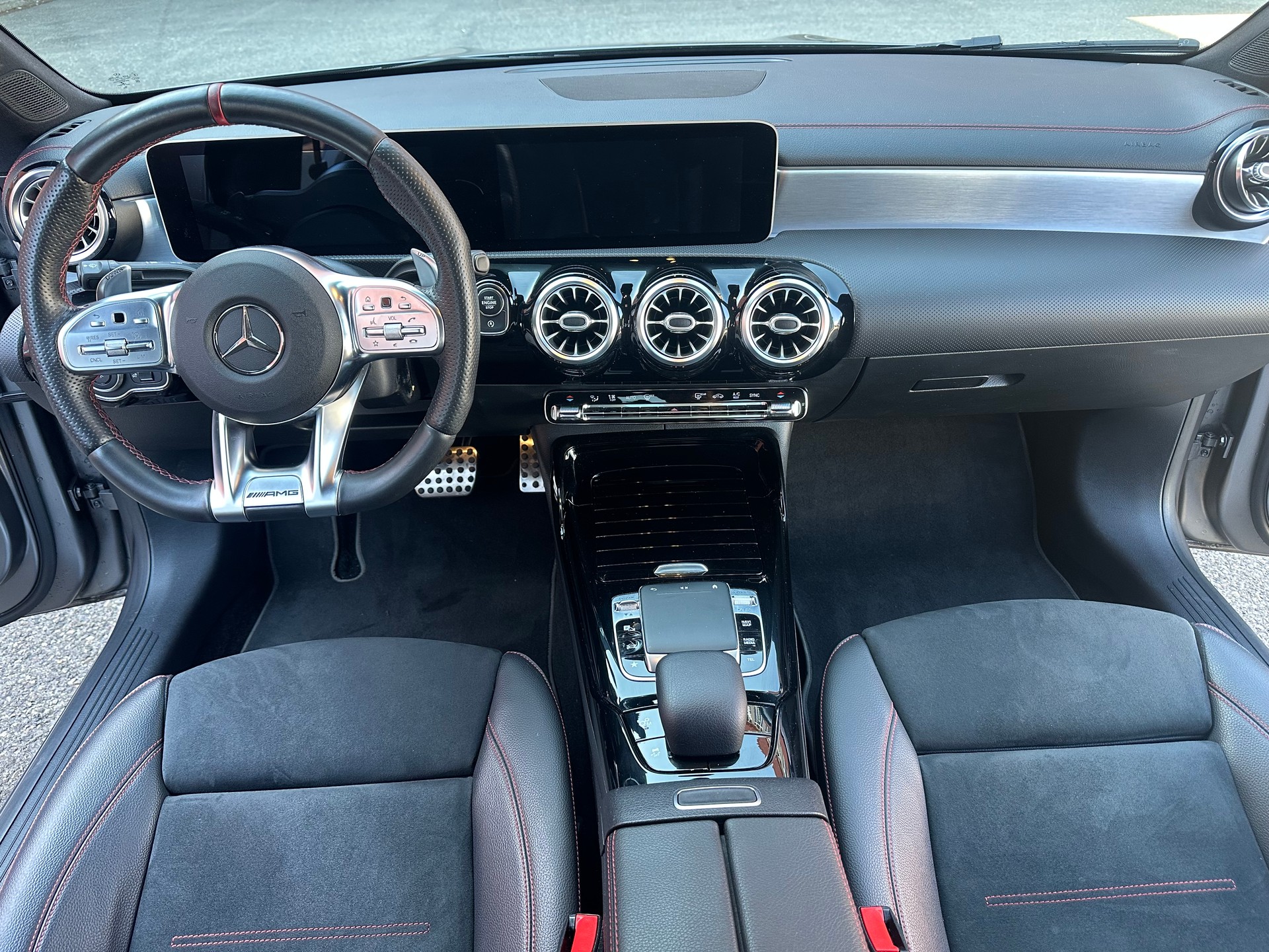 MERCEDES-BENZ CLA 35 AMG 4matic-image-5