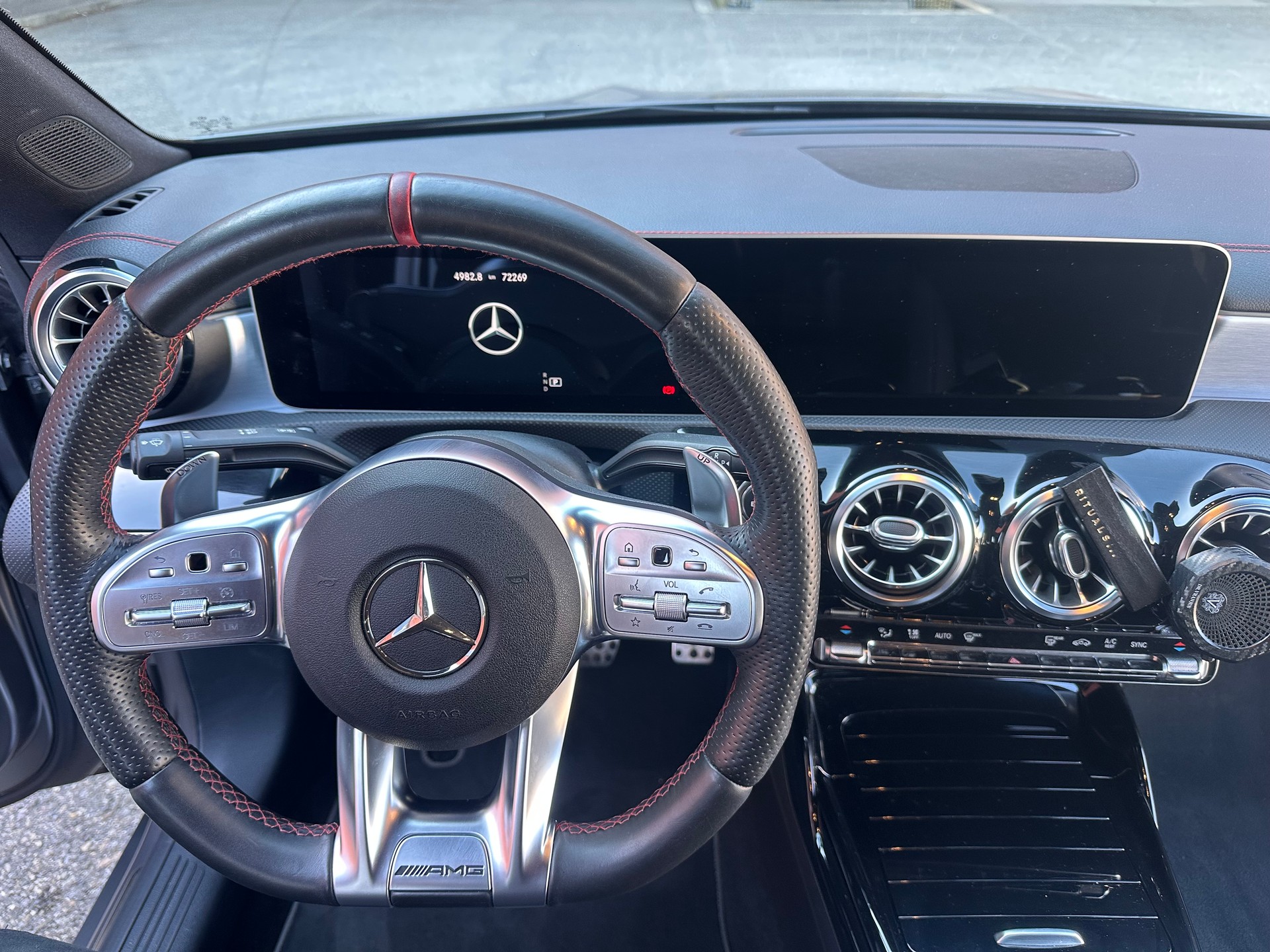MERCEDES-BENZ CLA 35 AMG 4matic-image-8