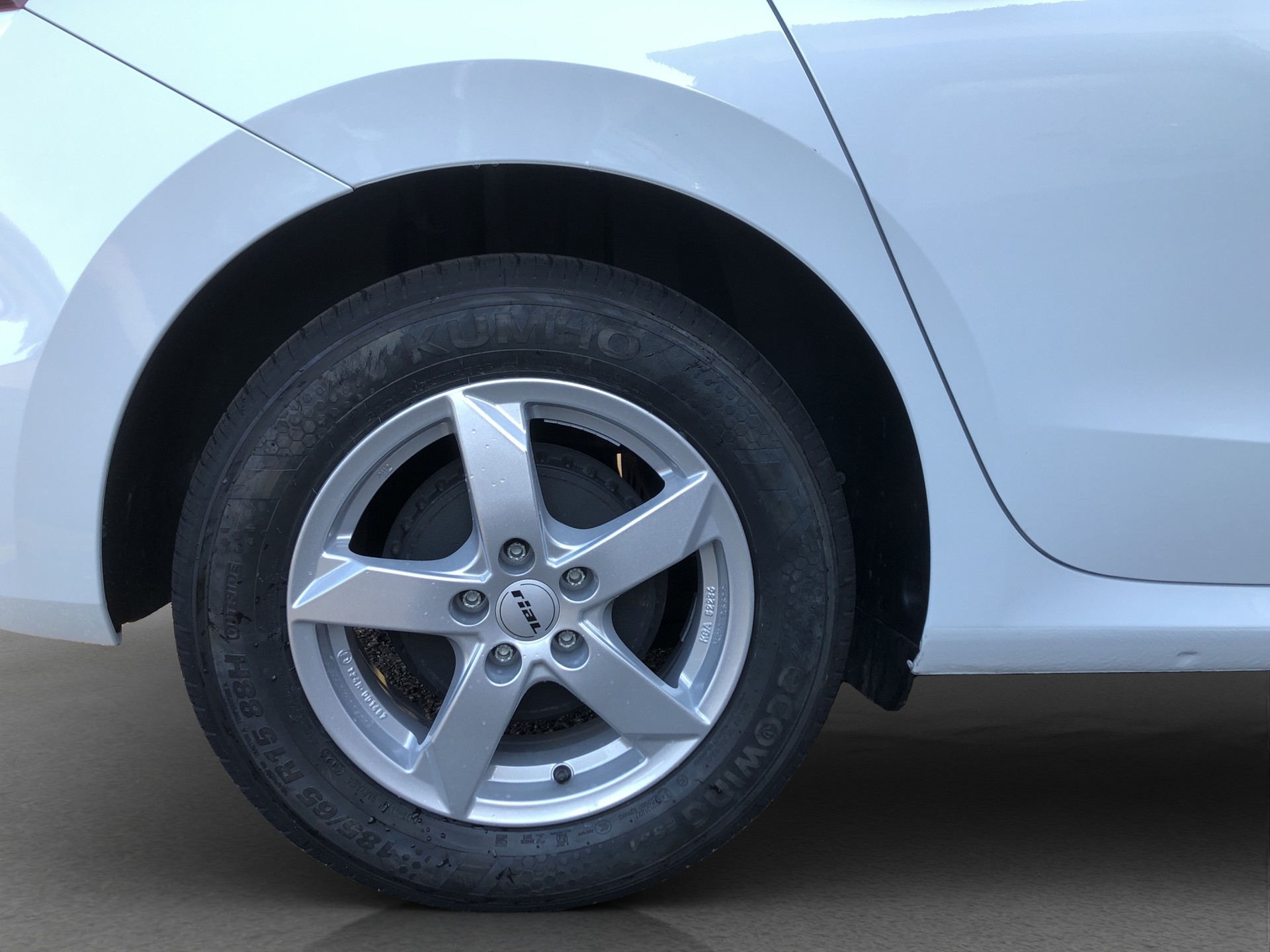 SKODA Fabia 1.0 TSI Selection DSG-image-14