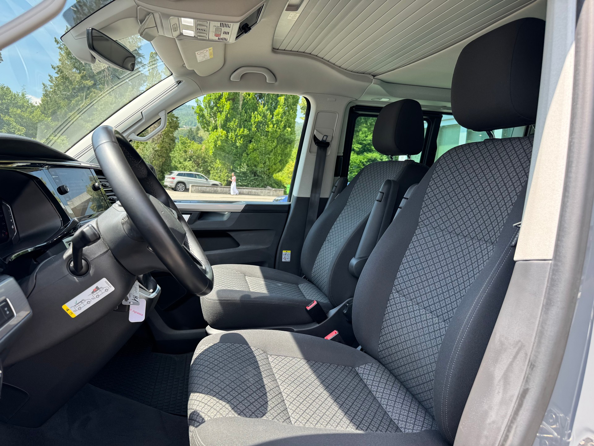 VW T6.1 California 2.0 TDI Beach Edition Liberty 4Motion DSG-image-9