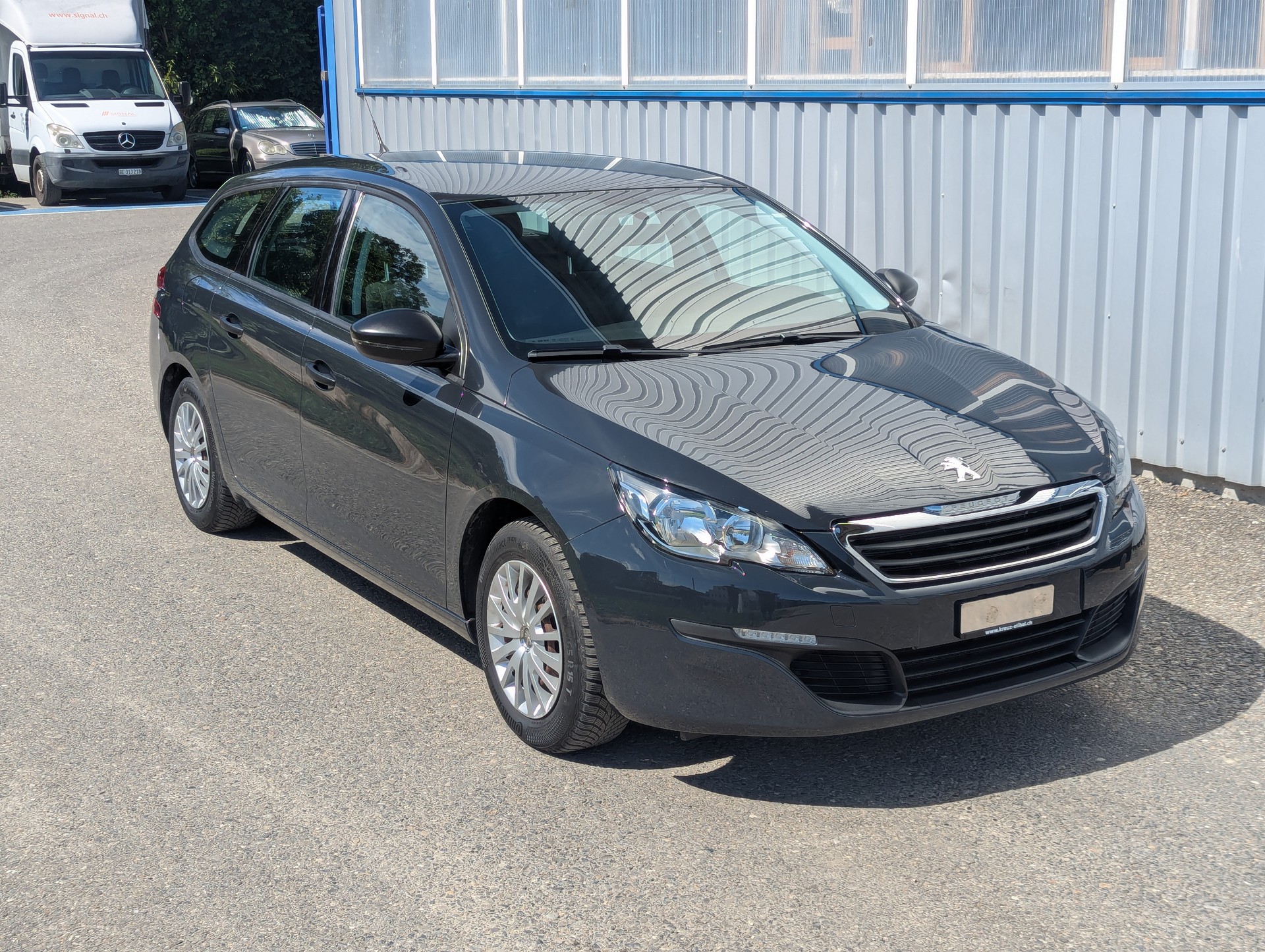 PEUGEOT 308 SW 1.6 BlueHDI Active-image-5