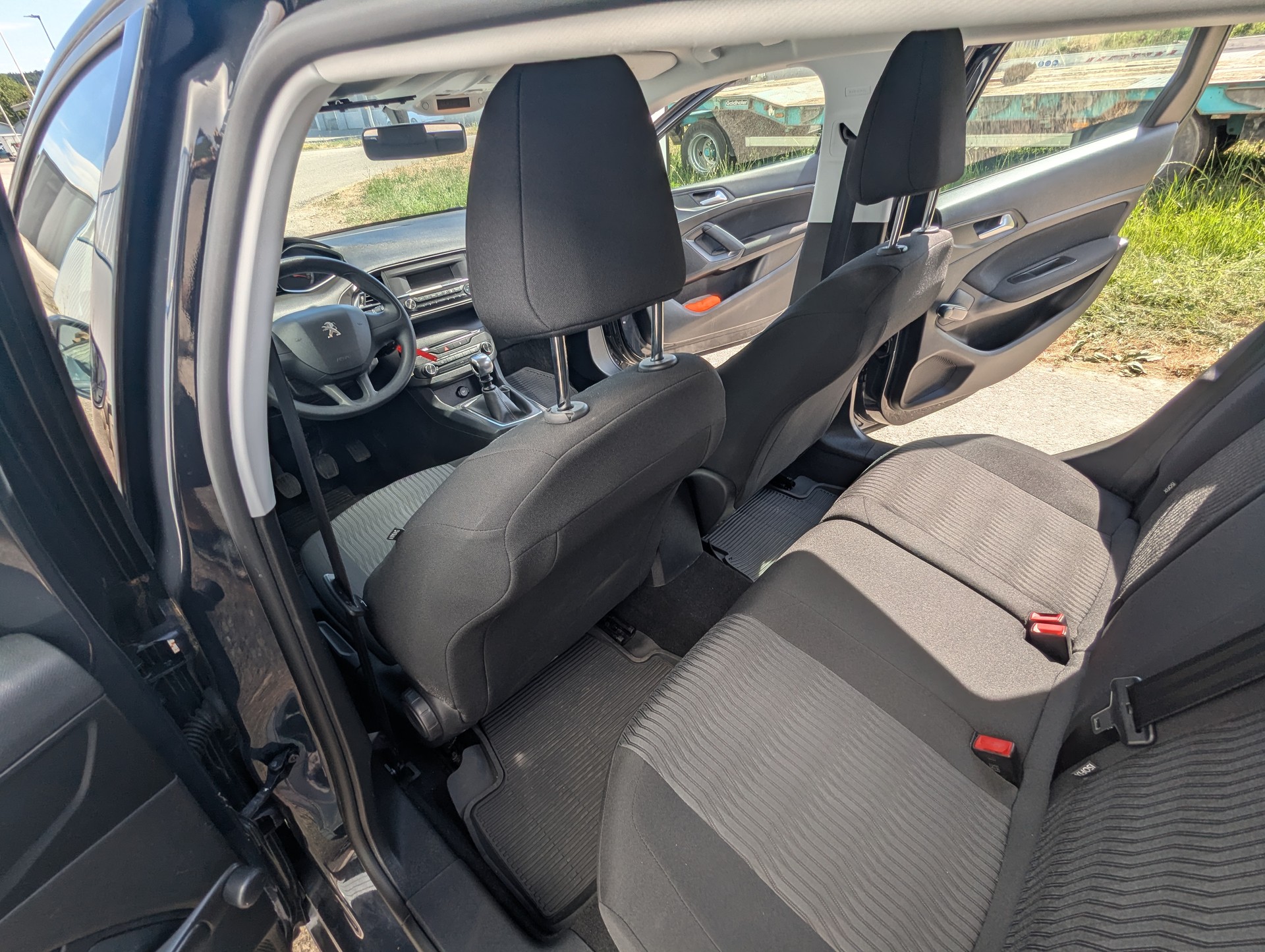 PEUGEOT 308 SW 1.6 BlueHDI Active-image-20