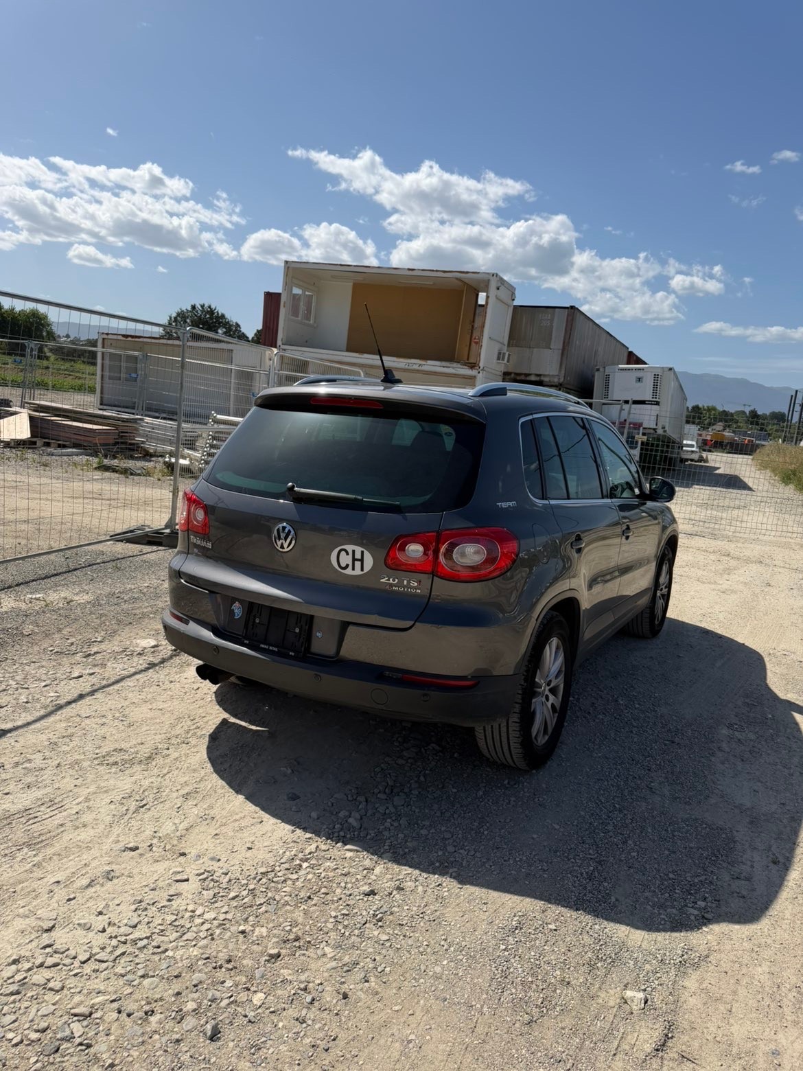 VW Tiguan 2.0 TSI Sport&Style DSG-image-8