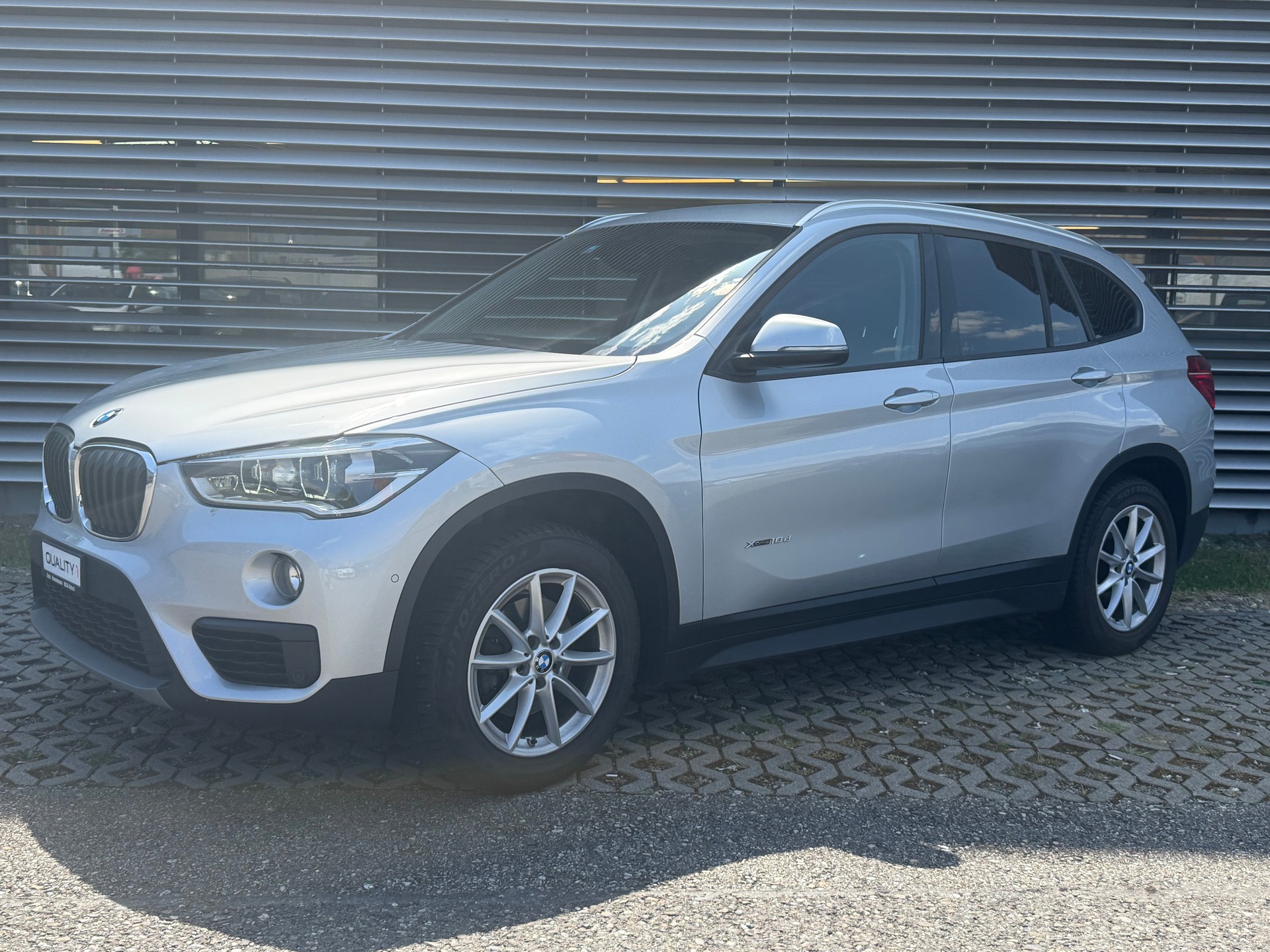 BMW X1 xDrive 18d Sport Line Steptronic-image-9
