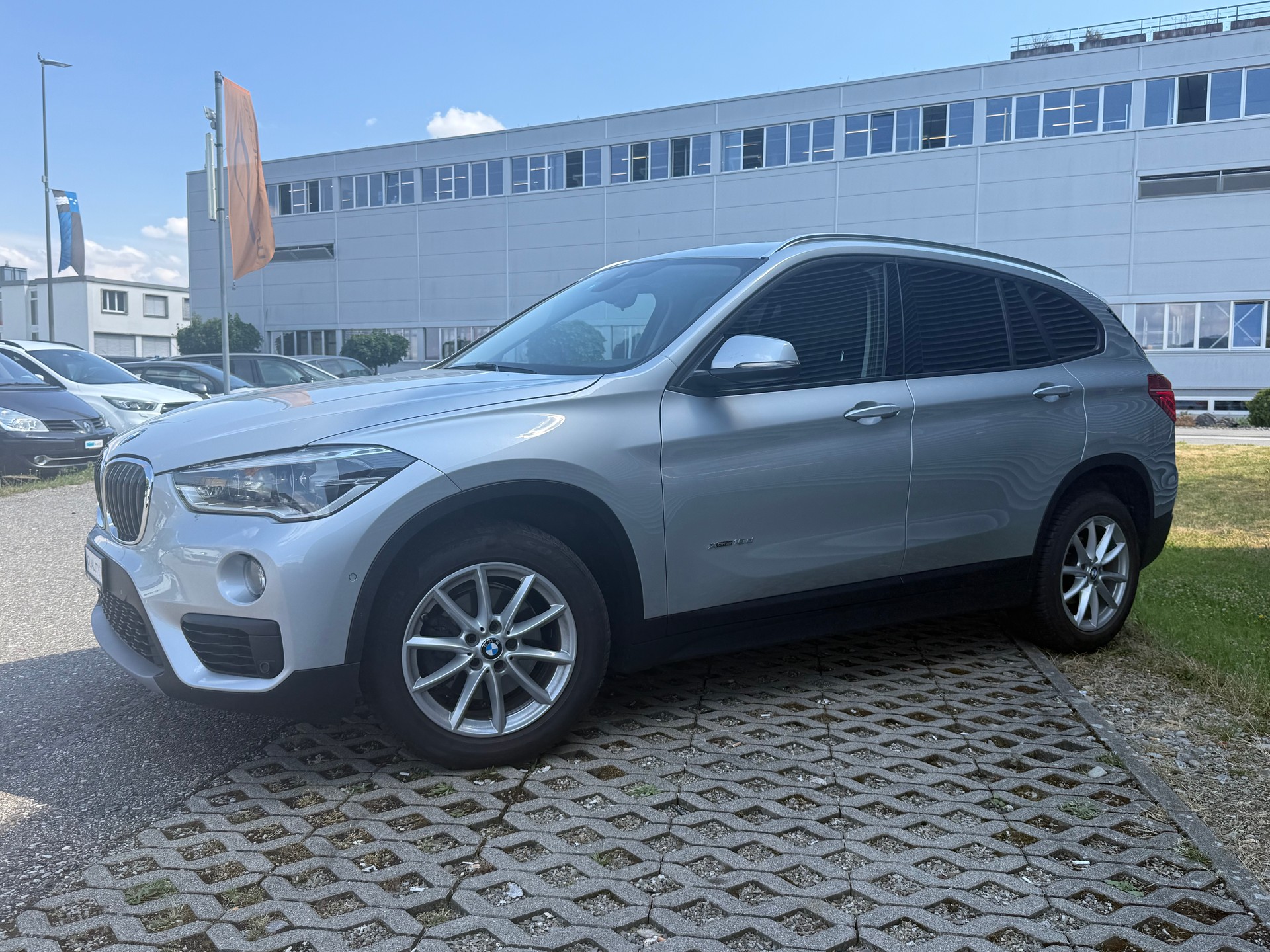 BMW X1 xDrive 18d Sport Line Steptronic-image-8